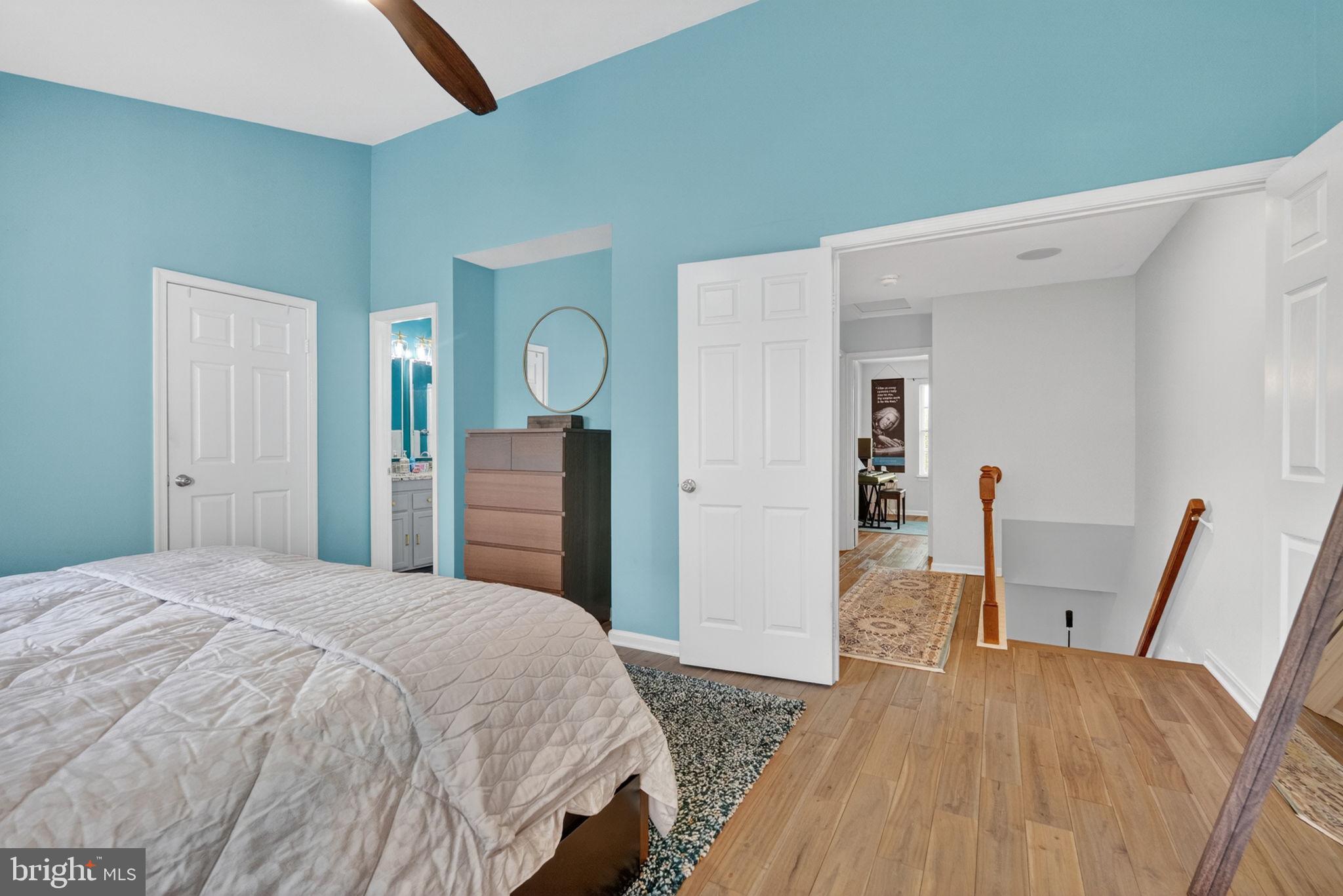 GUNSTON SQUARE - Residential