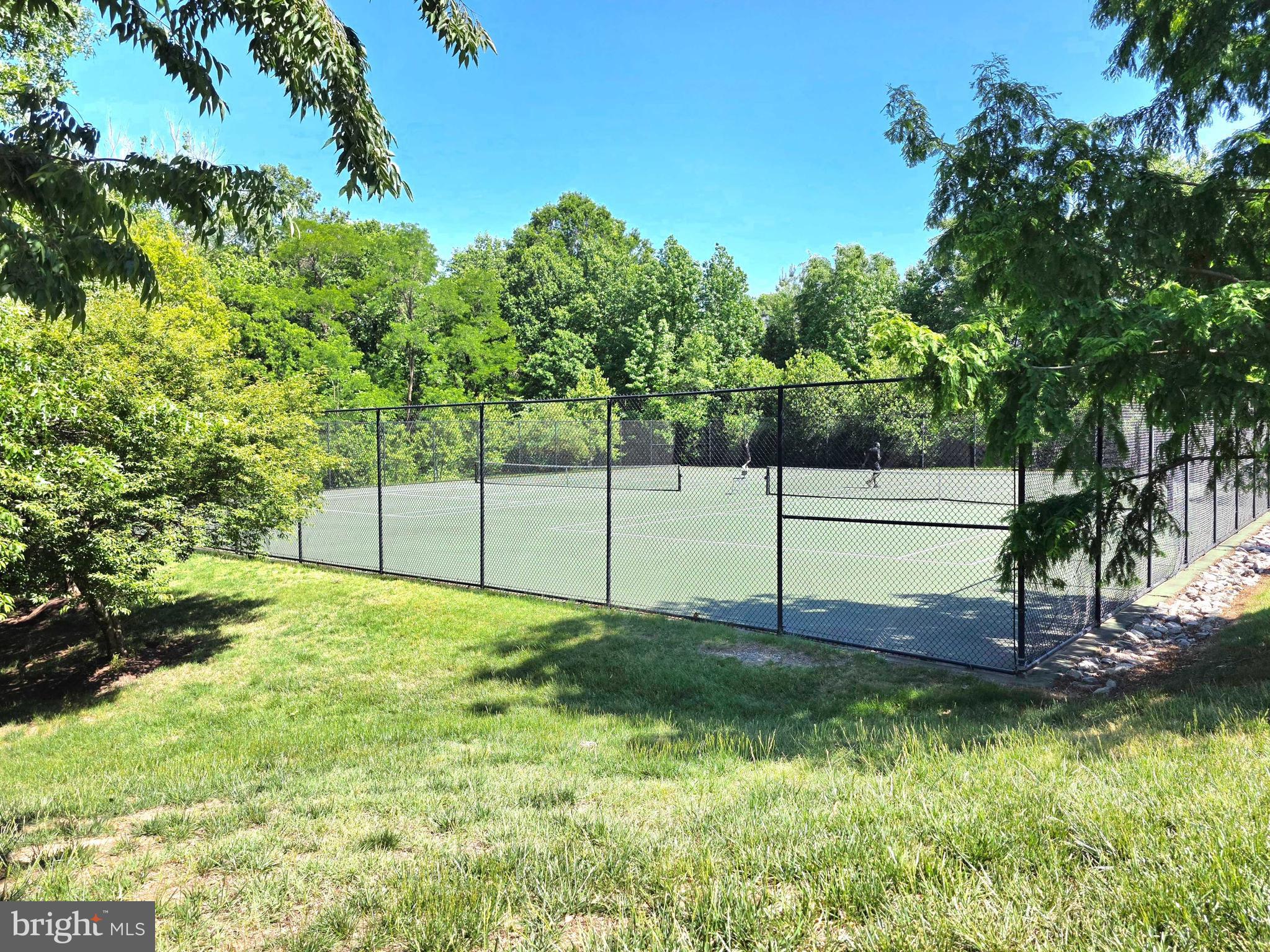 GUNSTON SQUARE - Residential