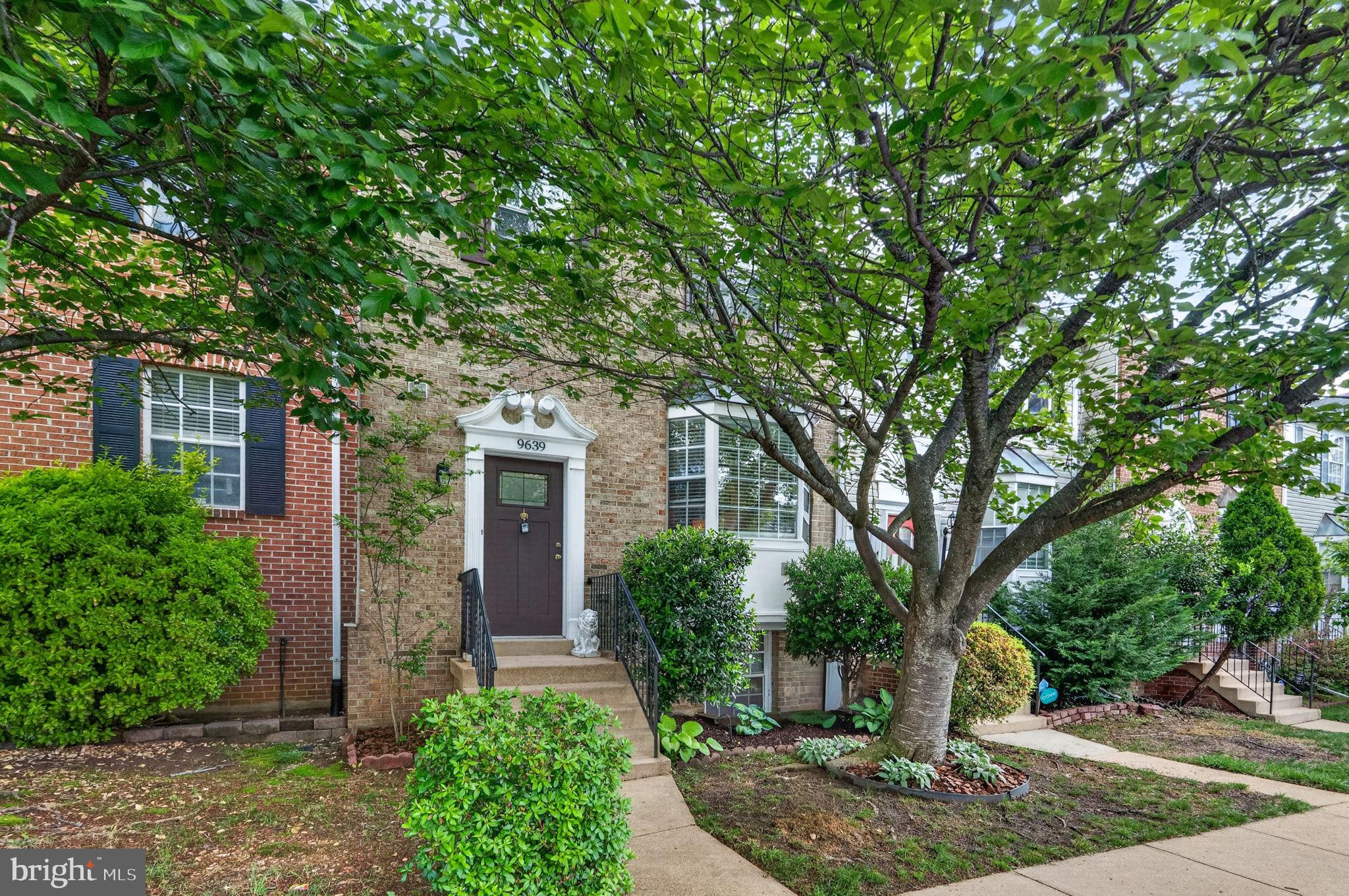 GUNSTON SQUARE - Residential