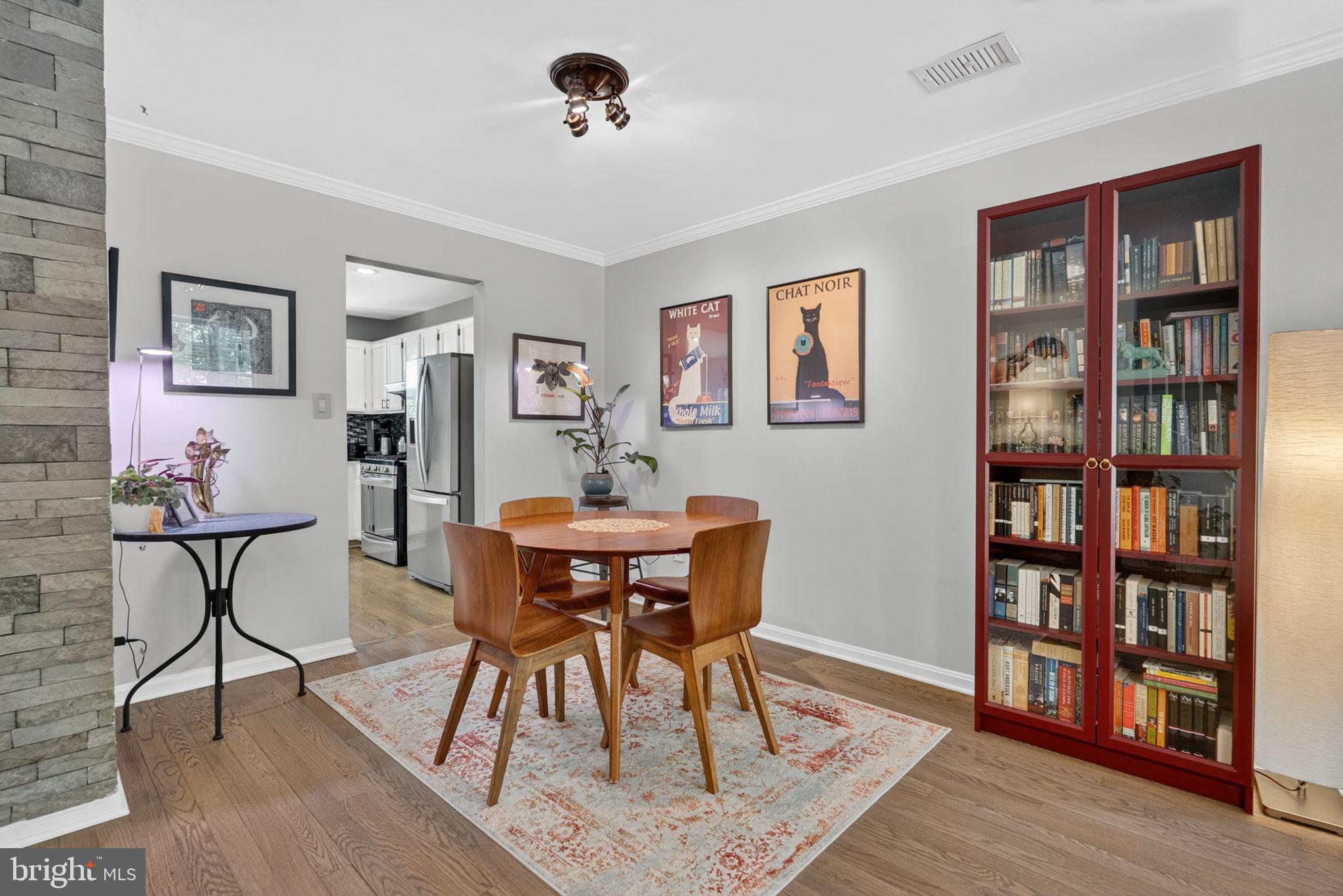GUNSTON SQUARE - Residential