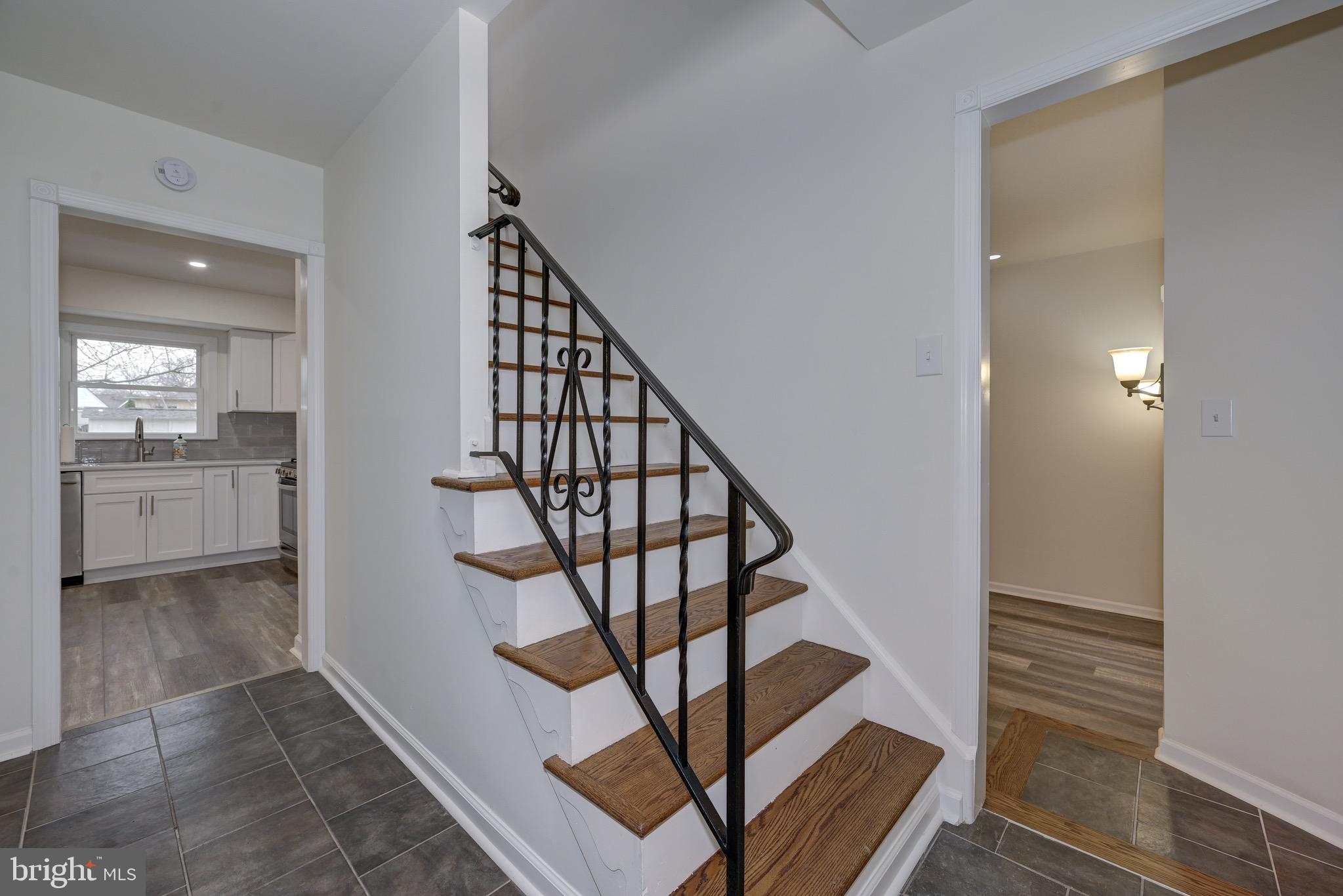 218 COLUMBIA AVENUE