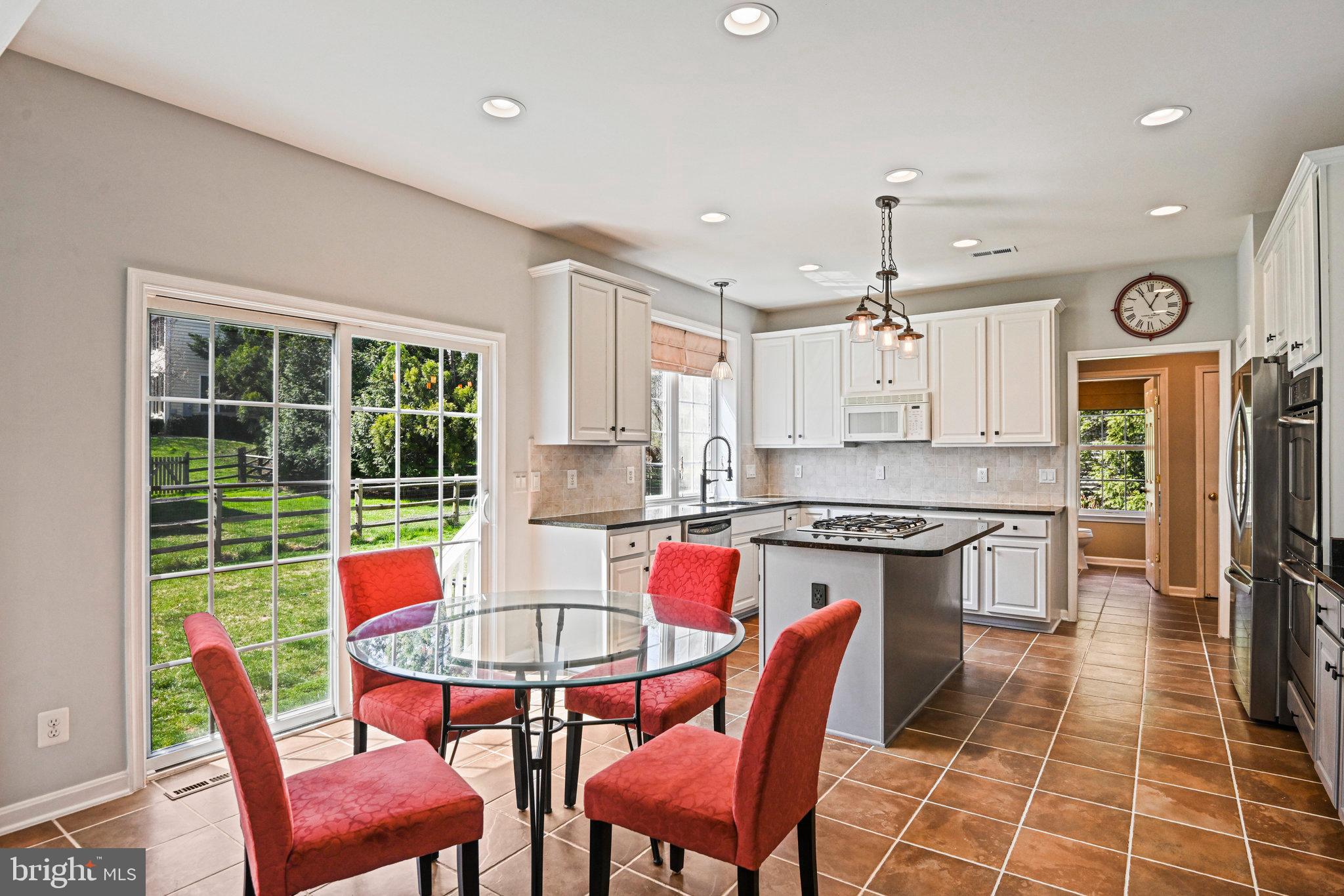 THE RIDINGS AT BLUE SPRING - Residential