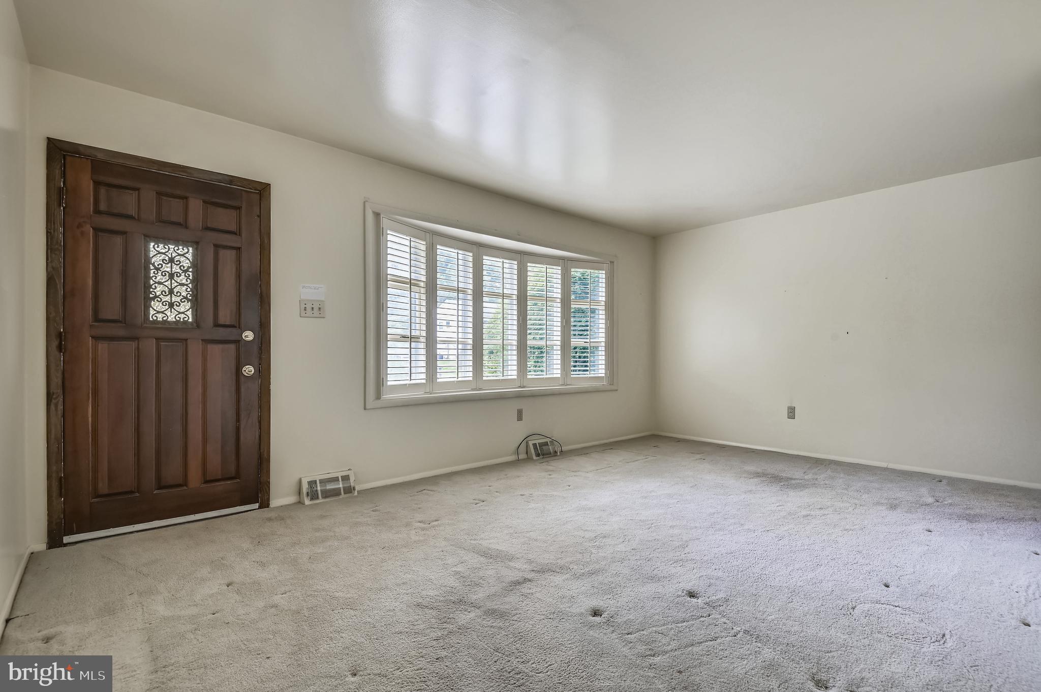 SUBURBIA - Residential