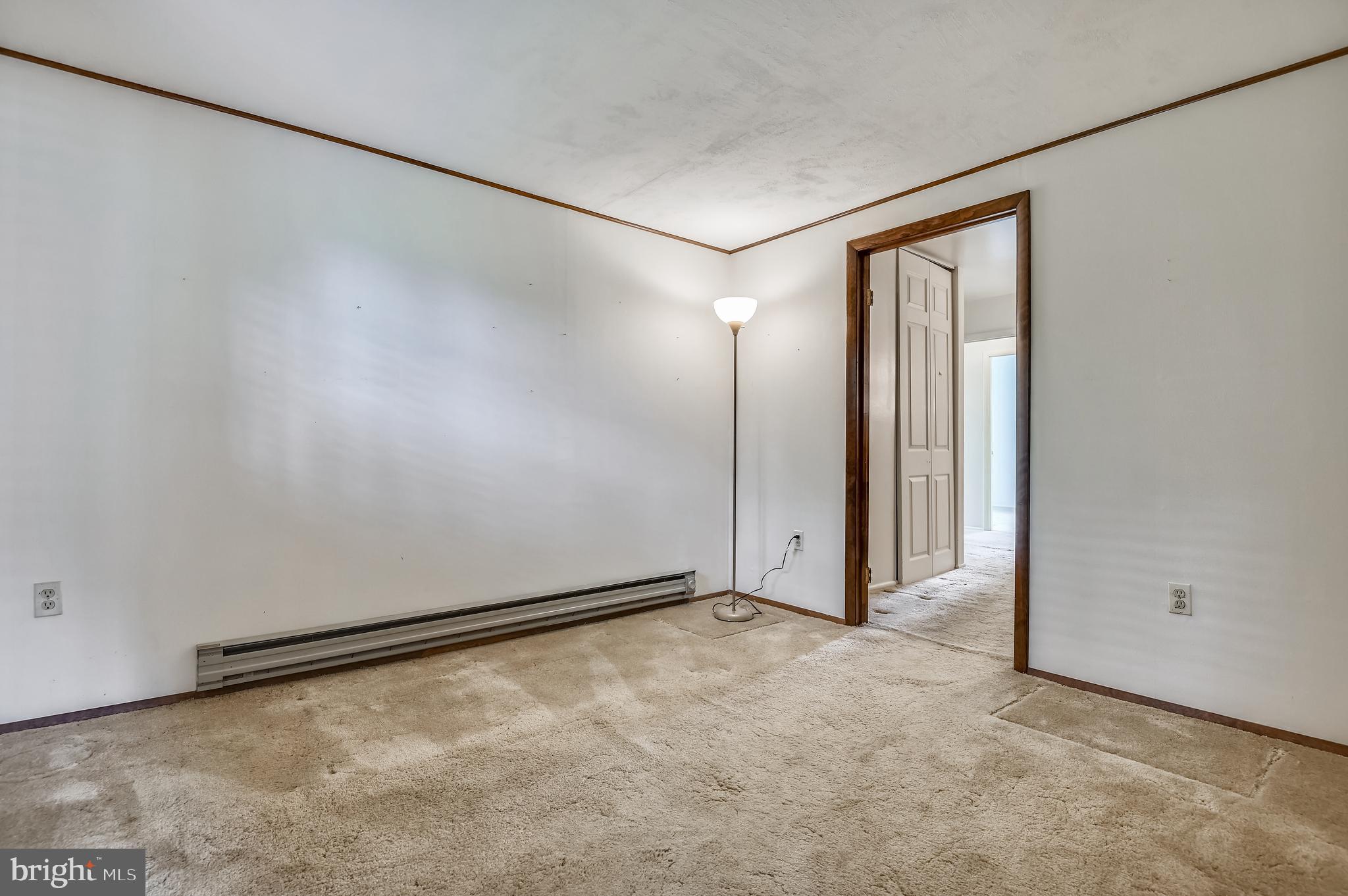 SUBURBIA - Residential