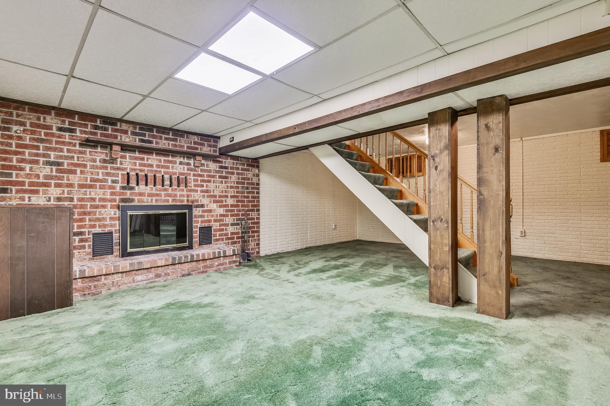 SUBURBIA - Residential