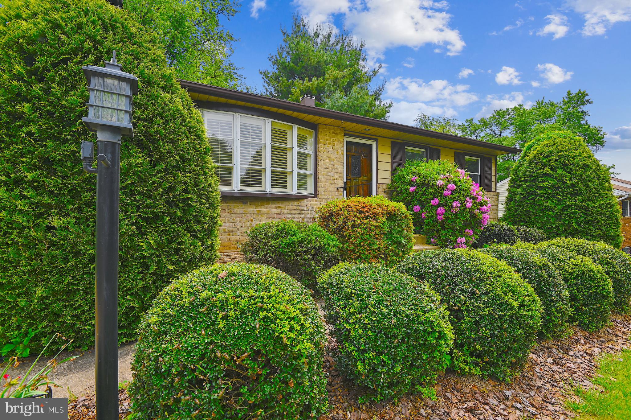 SUBURBIA - Residential