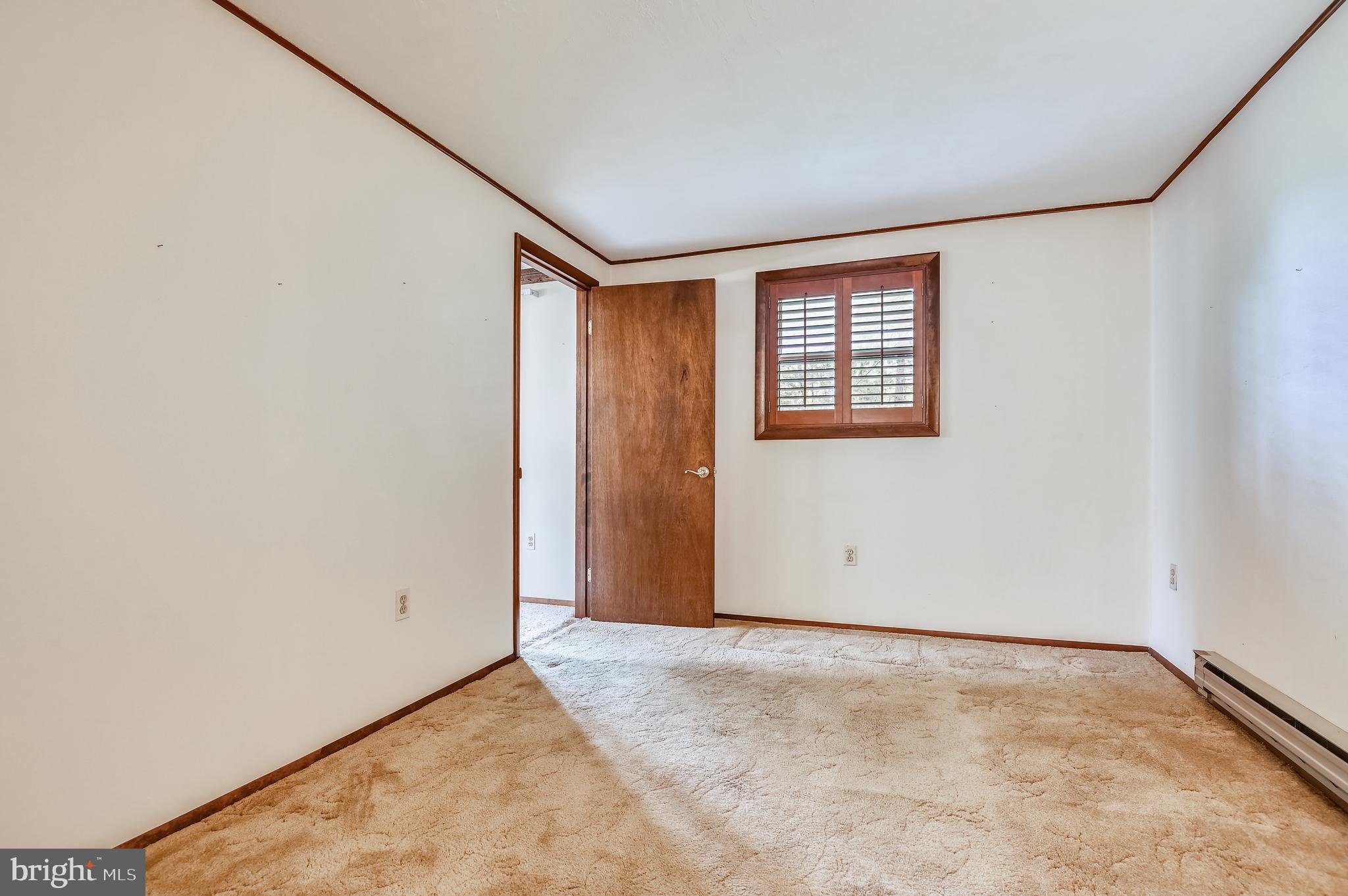 SUBURBIA - Residential