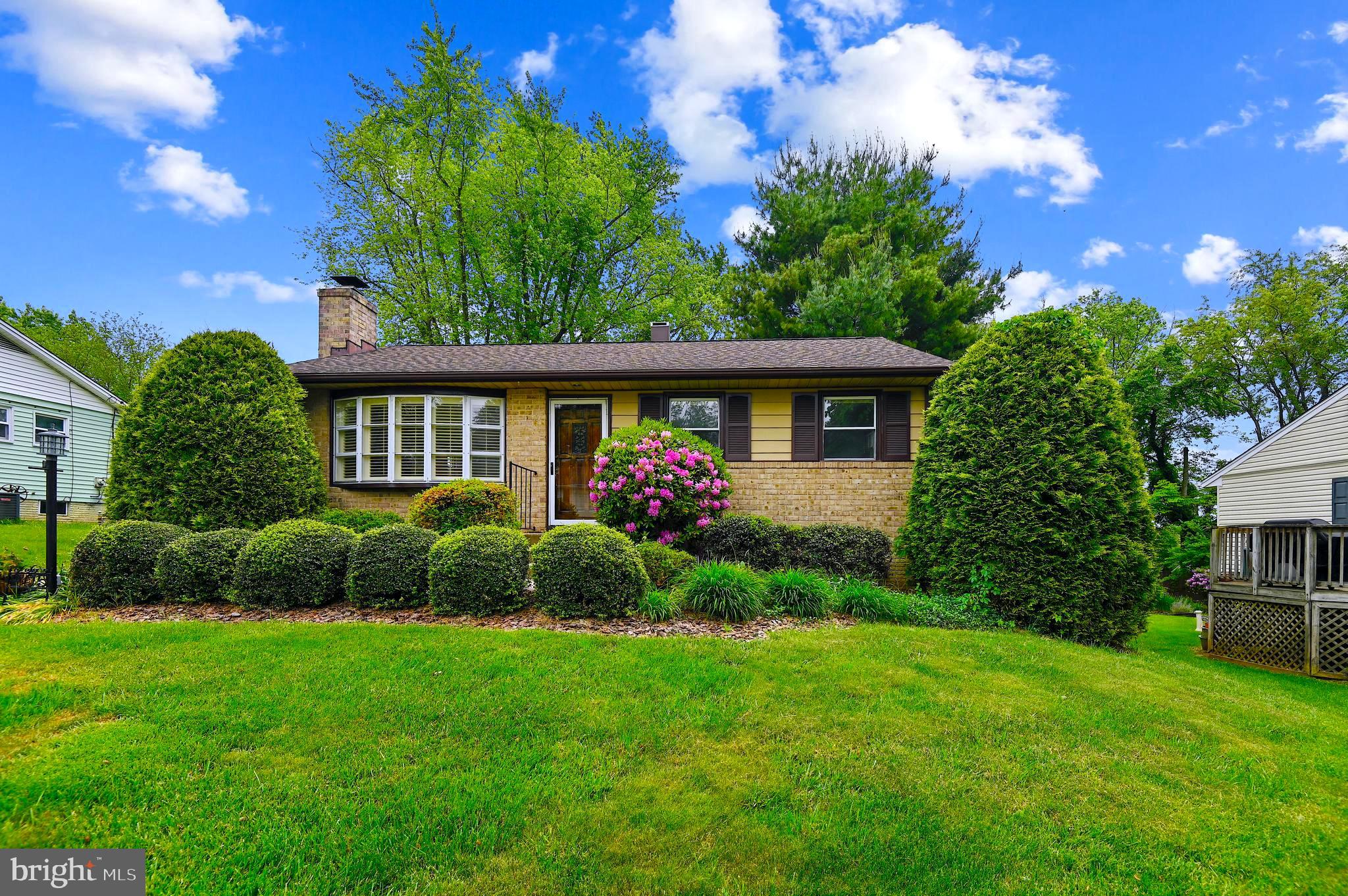 SUBURBIA - Residential