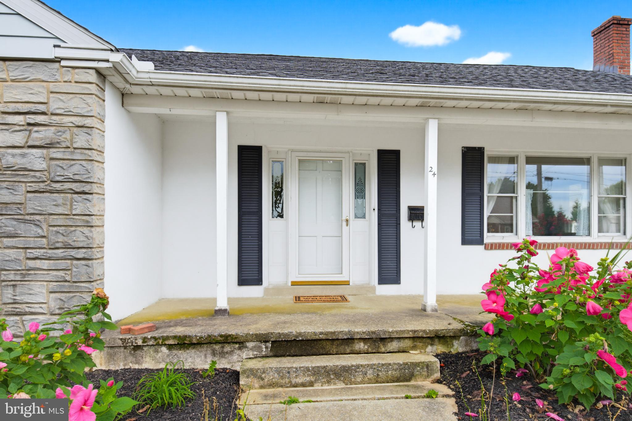 24 W DENLINGER AVENUE