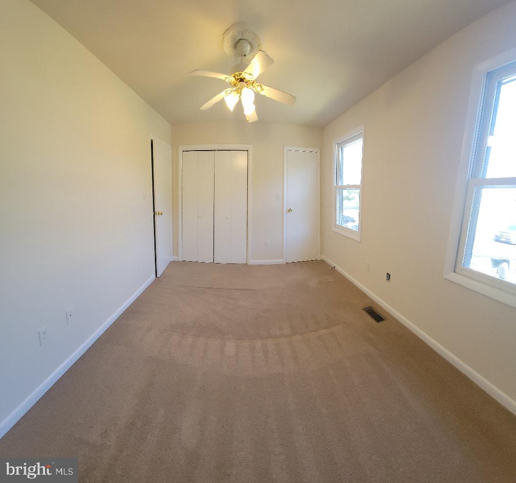 BREEZEWOOD FOREST EAST - Residential Lease