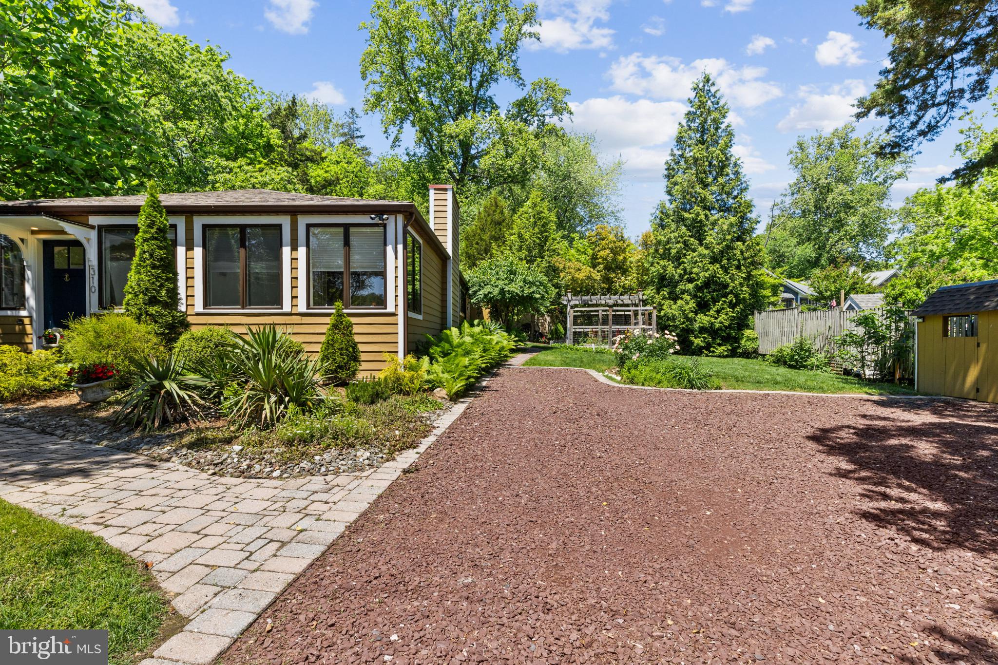EPPING FOREST - Residential
