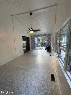 BAY CITY - Residential