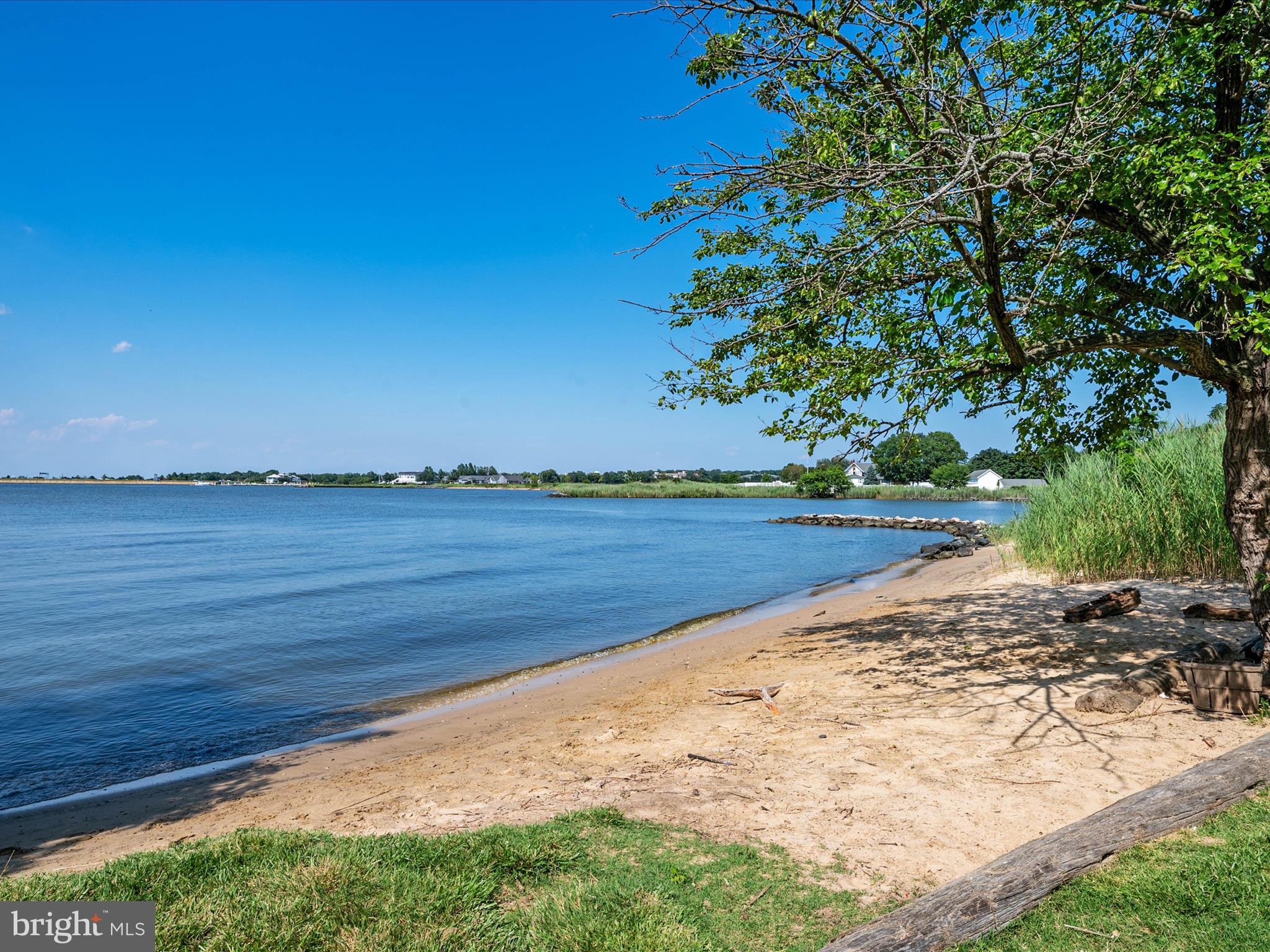 BAY CITY - Residential