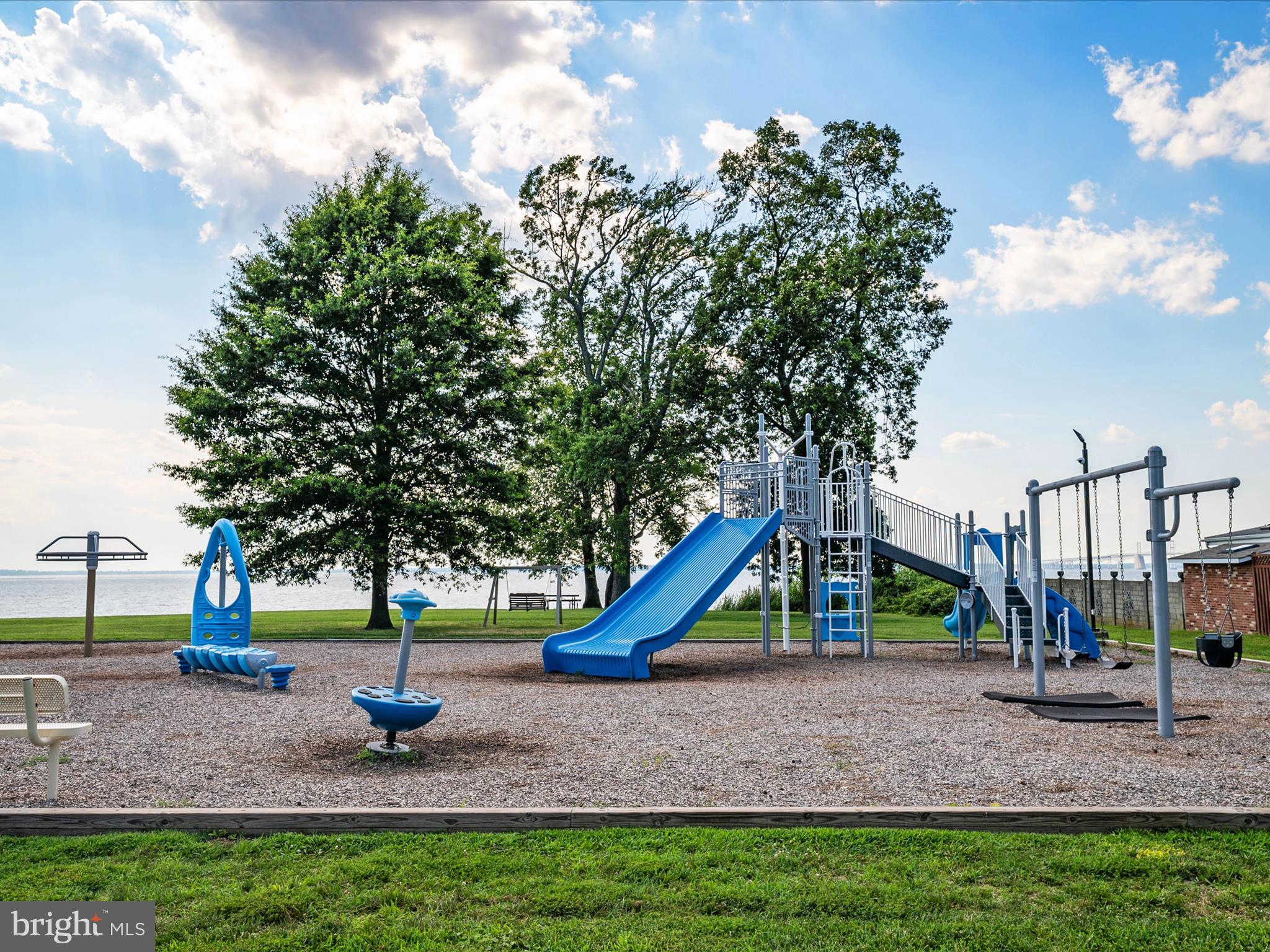 BAY CITY - Residential