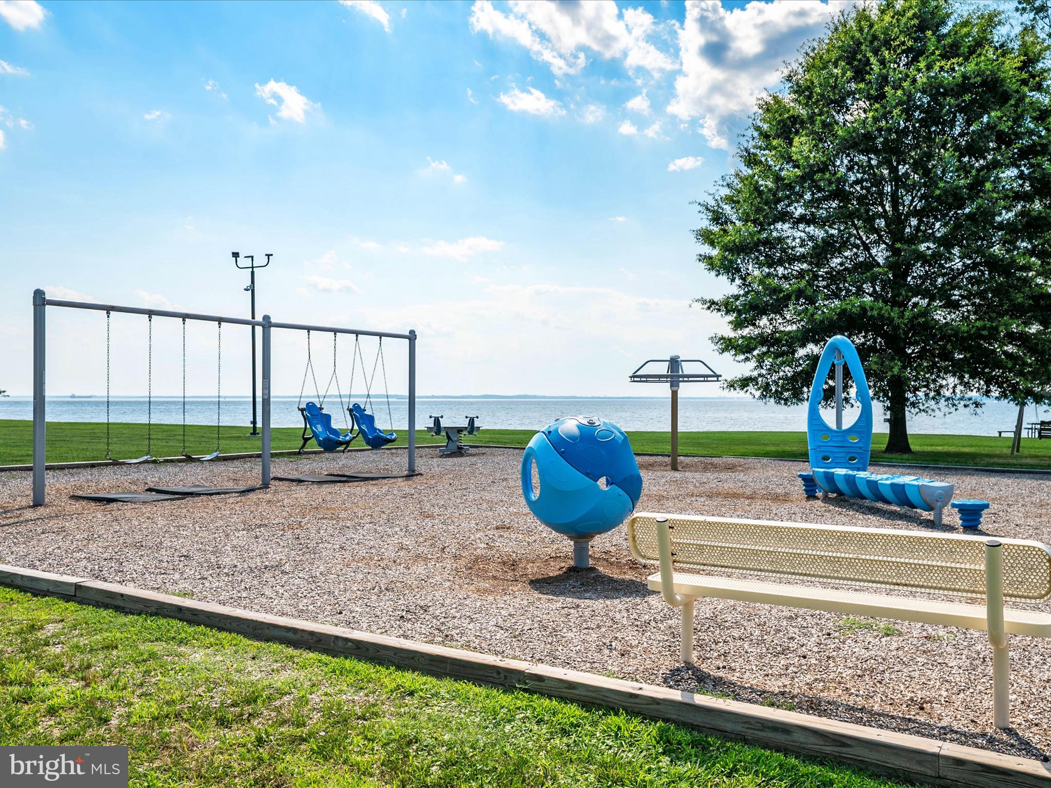 BAY CITY - Residential