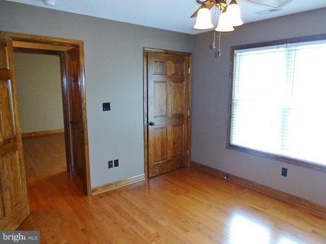 HIDDEN FIELDS - Residential Lease