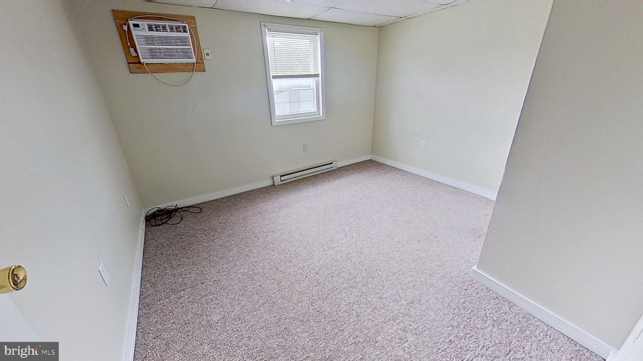 WINDSOR BORO - Residential Lease