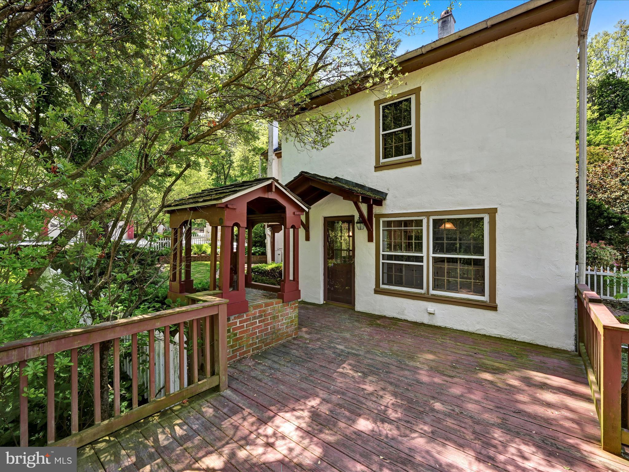 675 LANCASTER PIKE