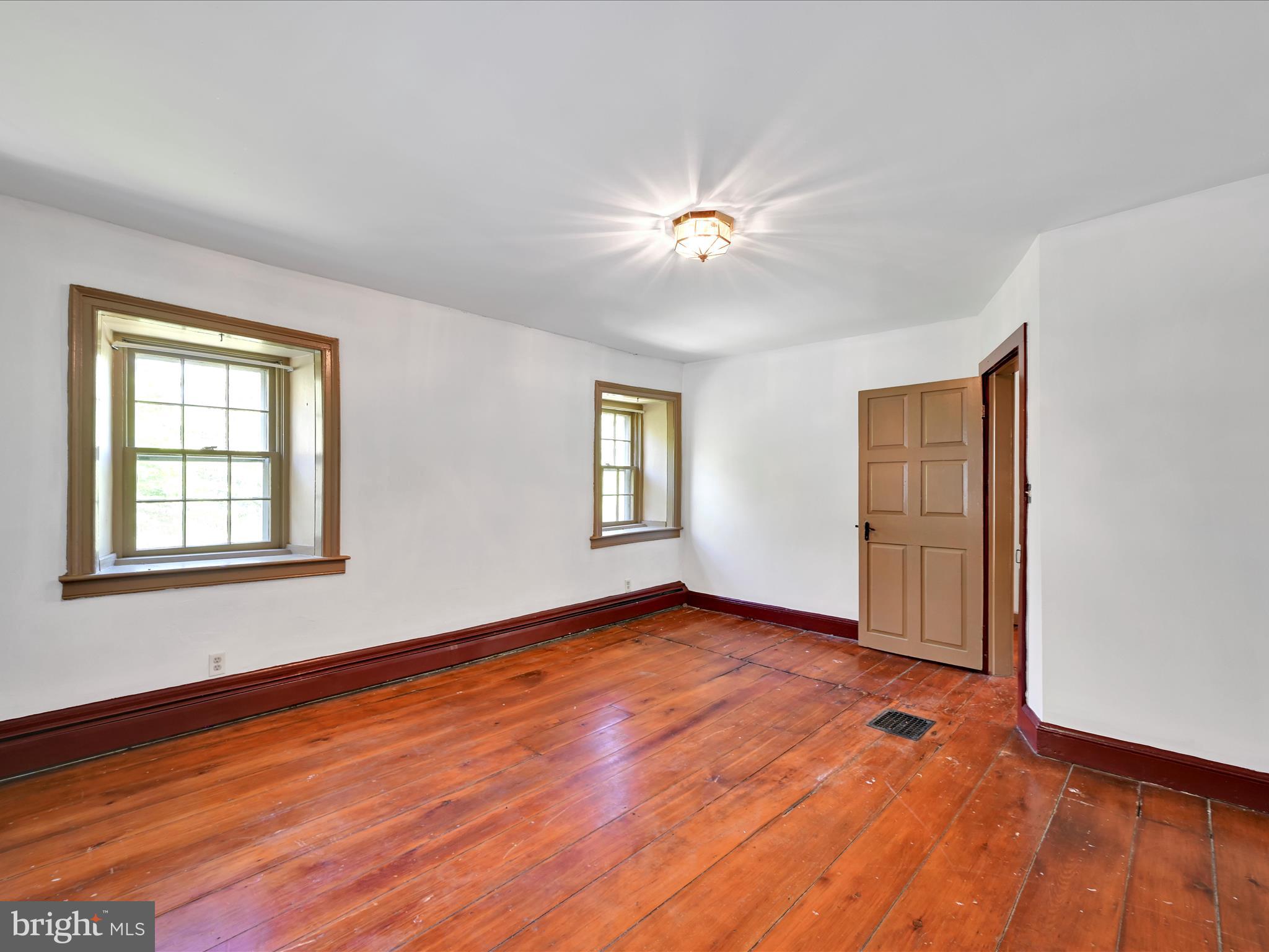 MOUNT VERNON - Residential