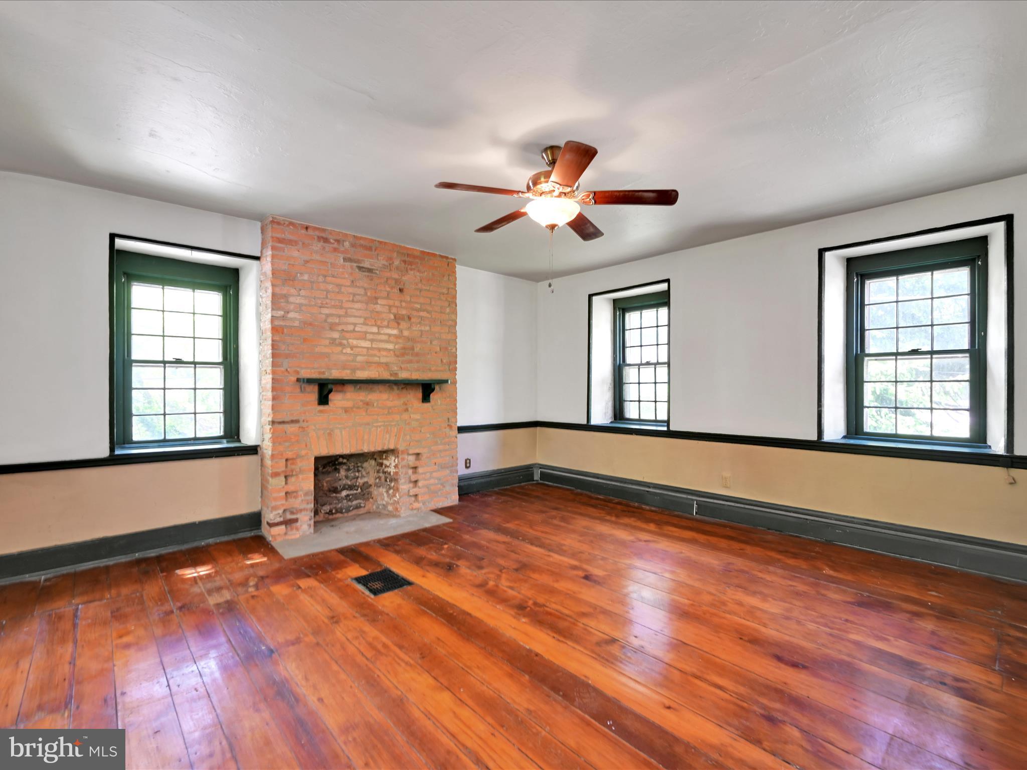 MOUNT VERNON - Residential