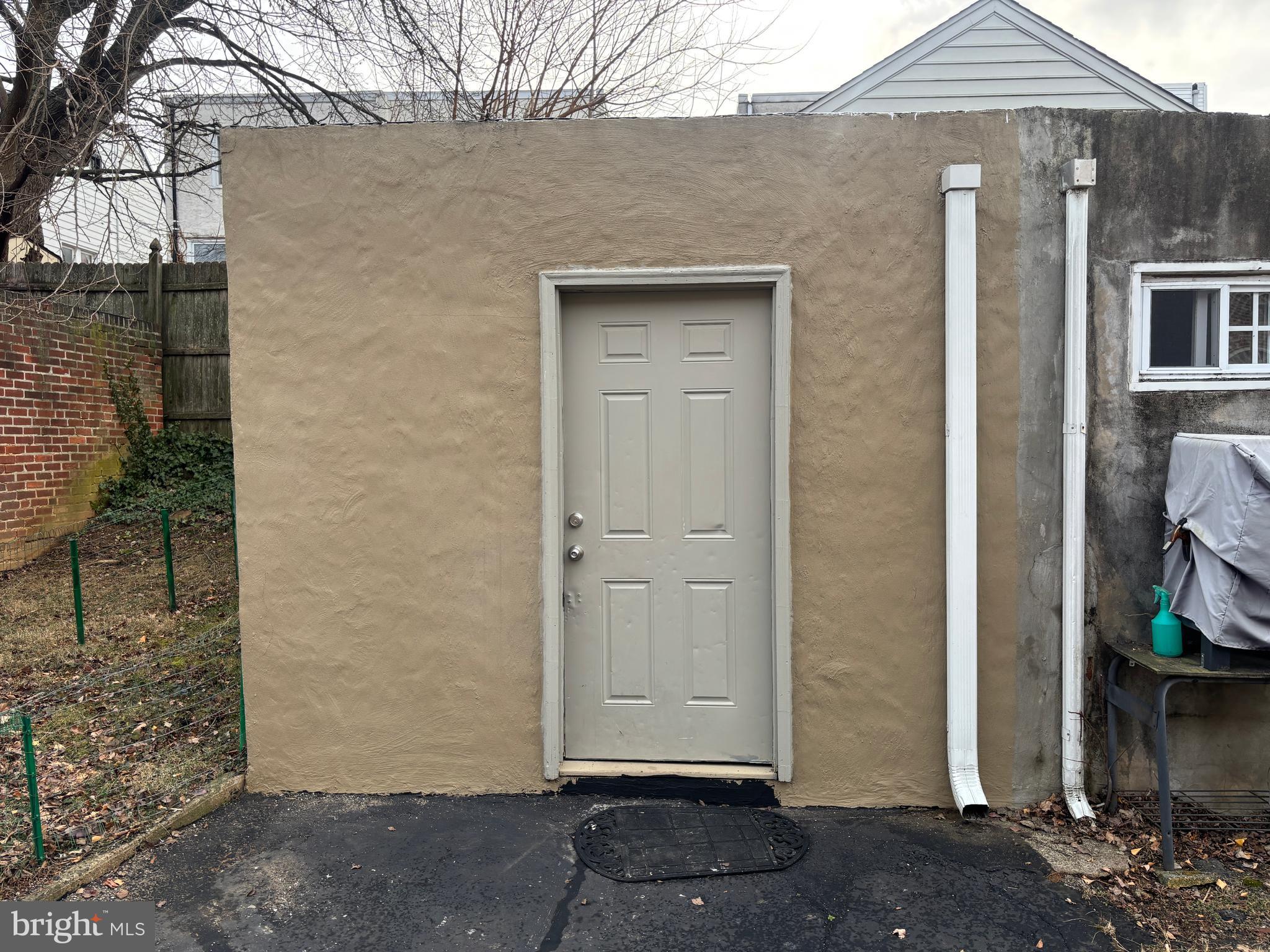 KIRKLYN - Residential