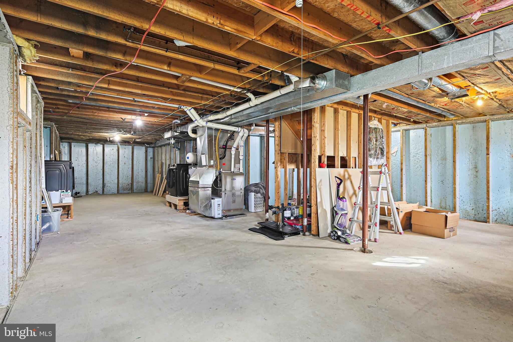 GREENBRIER HILLS - Residential