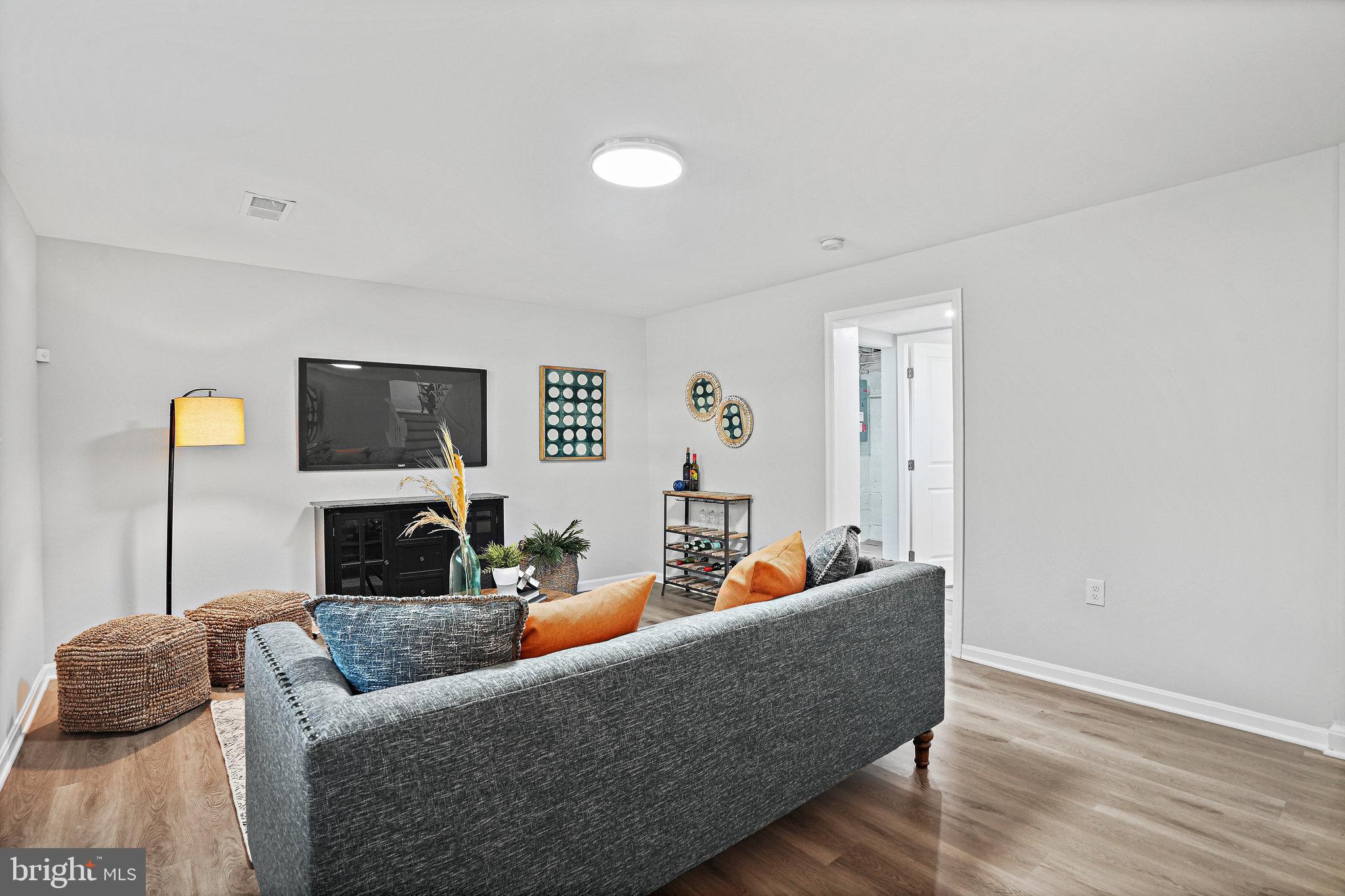 ASPEN HILL PARK - Residential