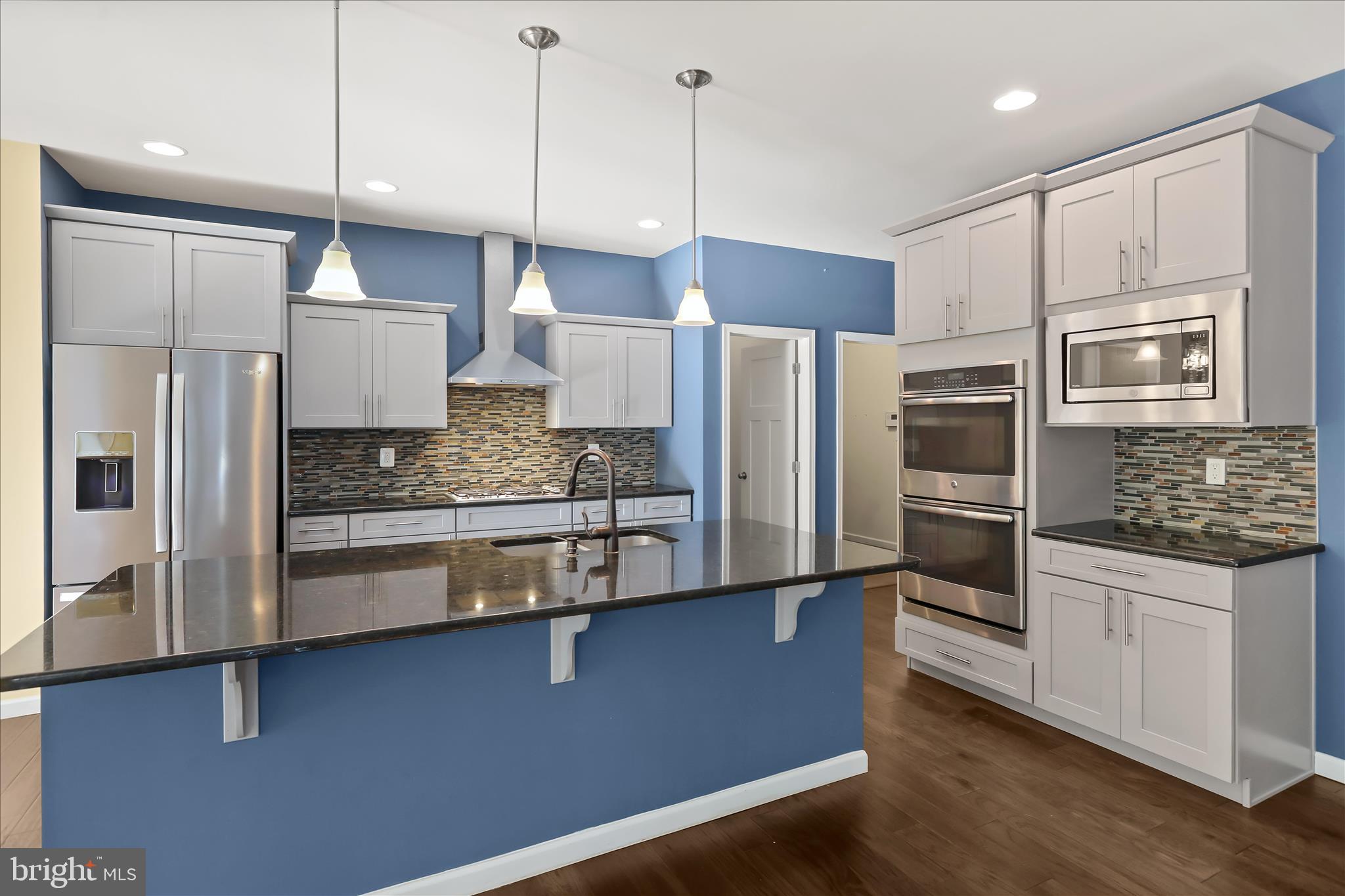 BISHOP WOODS - Residential