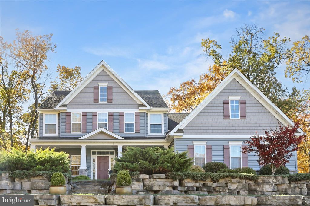 Photo of 6021 White Pine Drive, ELIZABETHTOWN, PA 17022 (MLS # PALA2076808)