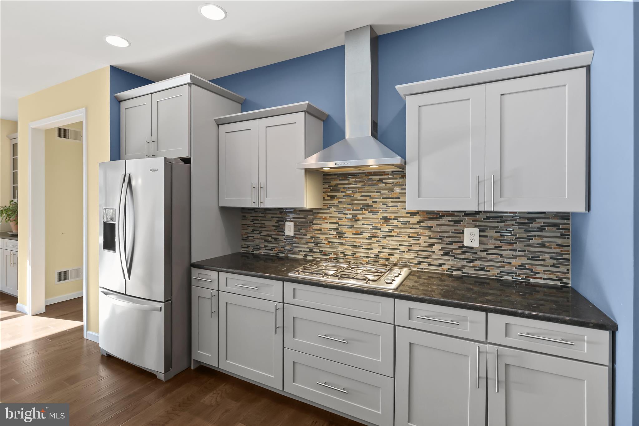 BISHOP WOODS - Residential