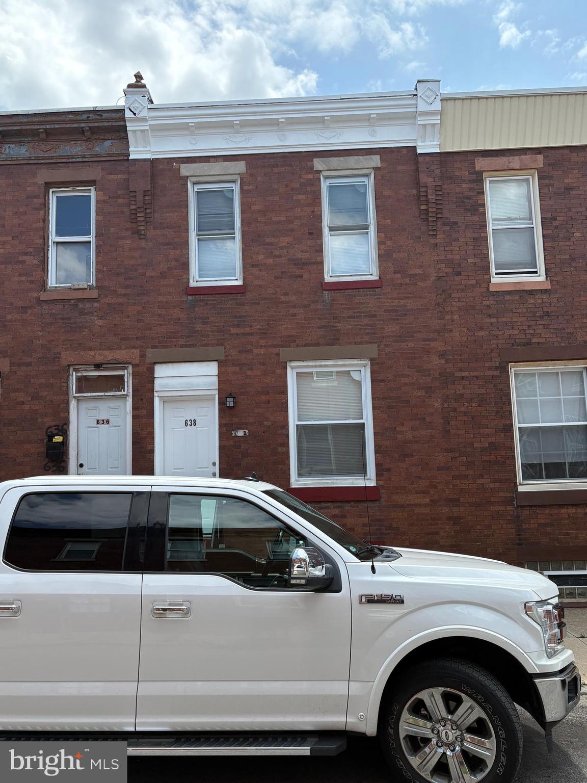 Welcome to your newly updated home in the heart of Fairhill, North Philadelphia!
This charming 3-bedroom, 1-bathroom row home has been beautifully renovated and is move-in ready. Step into a spacious living room featuring newly refinished hardwood floors and sleek recessed lighting—perfect for relaxing or entertaining.
The brand-new kitchen , showcasing modern stainless steel appliances, stylish tiled backsplash, and contemporary cabinetry.
Upstairs, you'll find three comfortable bedrooms and a fully remodeled bathroom complete with a newly tiled shower and flooring for a clean, modern look.
Don’t miss your chance to own this thoughtfully upgraded home—schedule your appointment today!