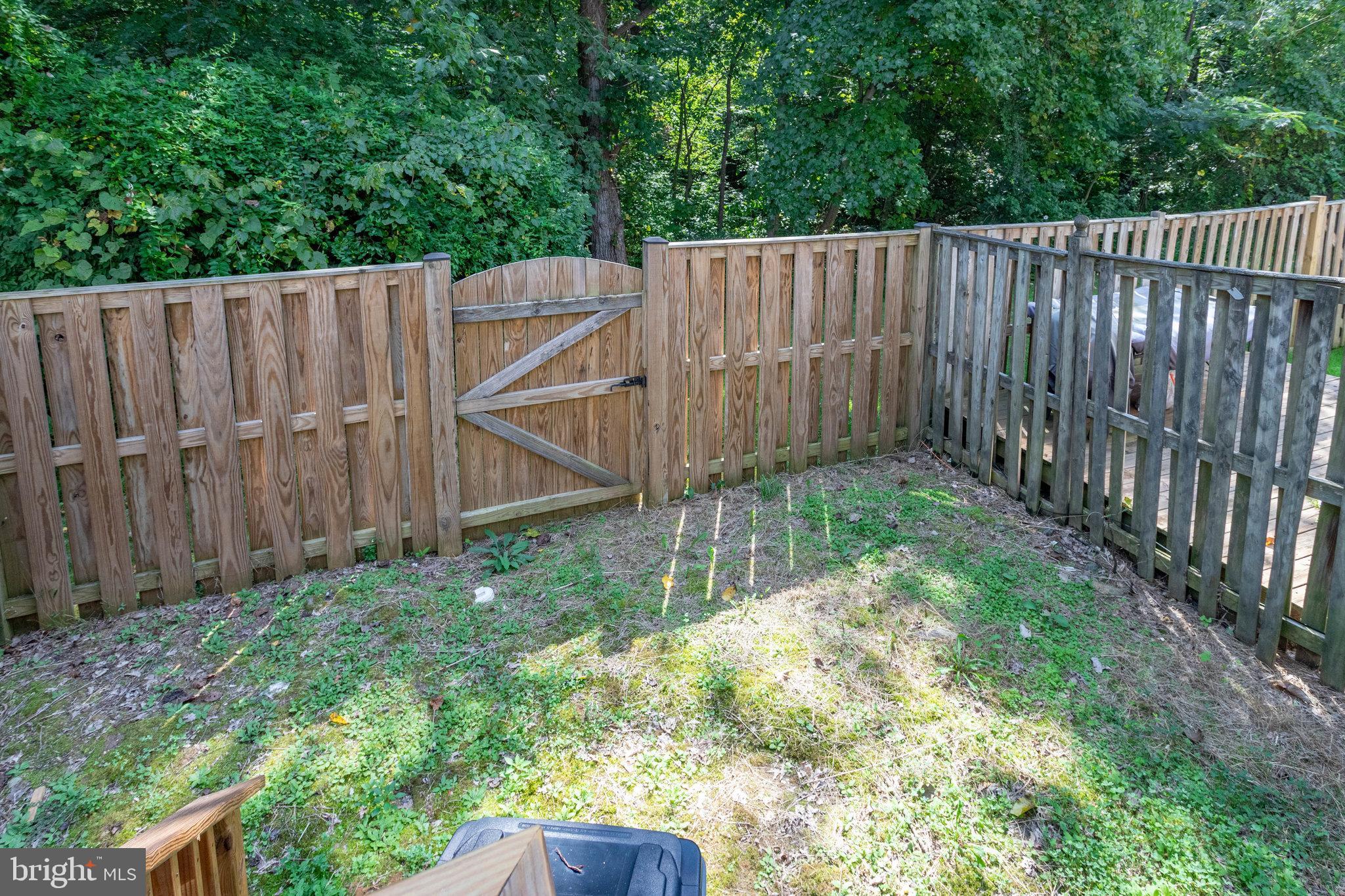 TOWNS OF FOREST HILLS - Residential Lease