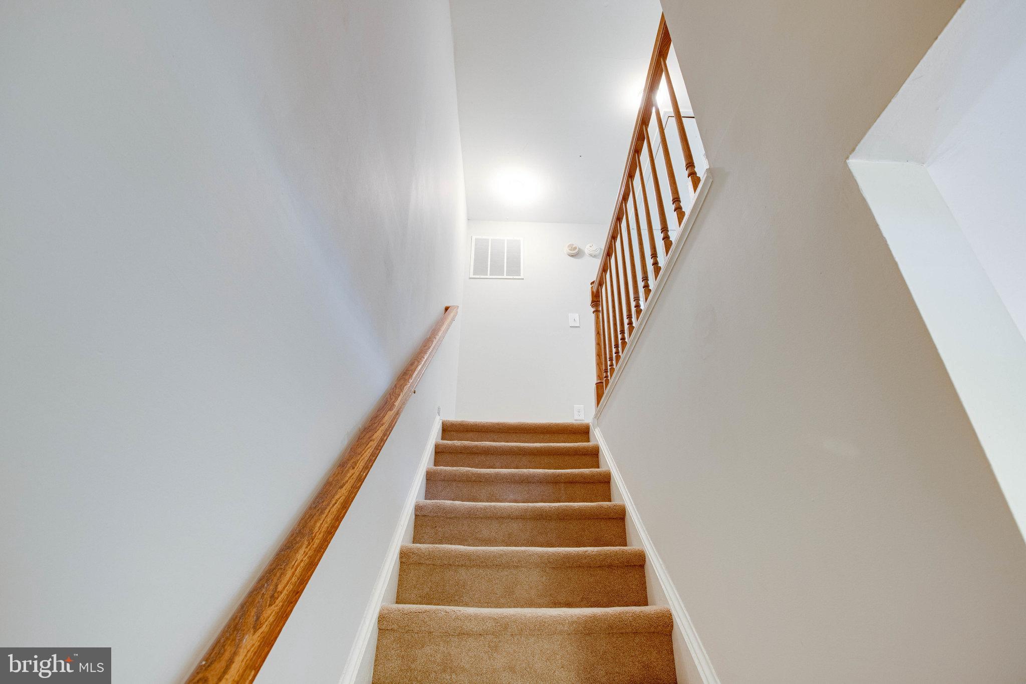 TOWNS OF FOREST HILLS - Residential Lease