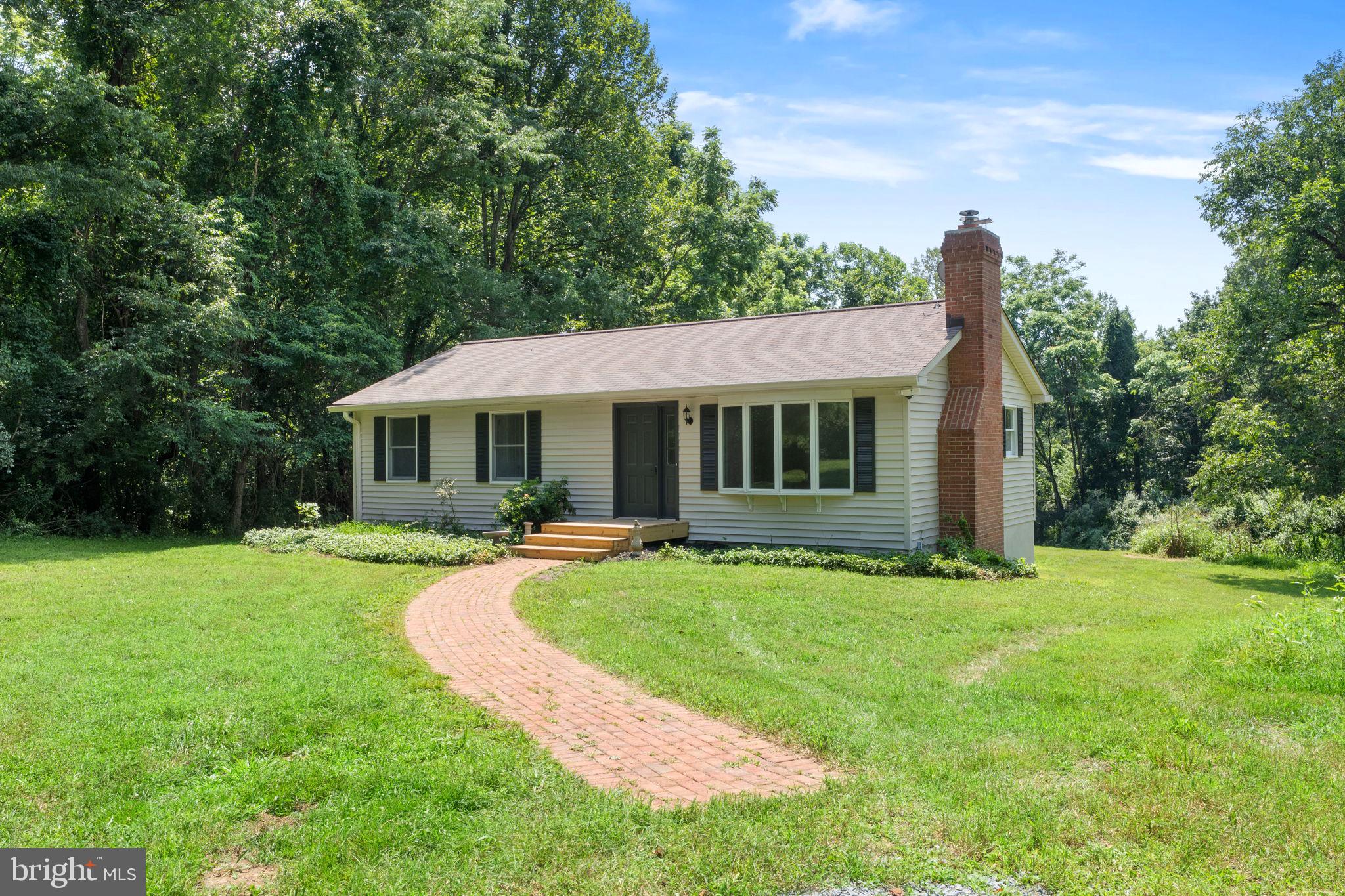 21087 GOLDFINCH LANE