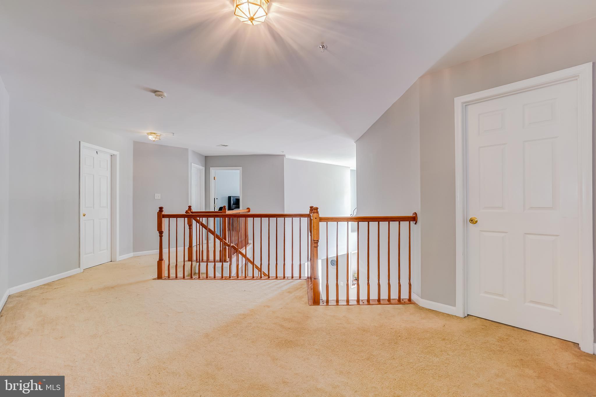 SIMMONS ACRES - Residential