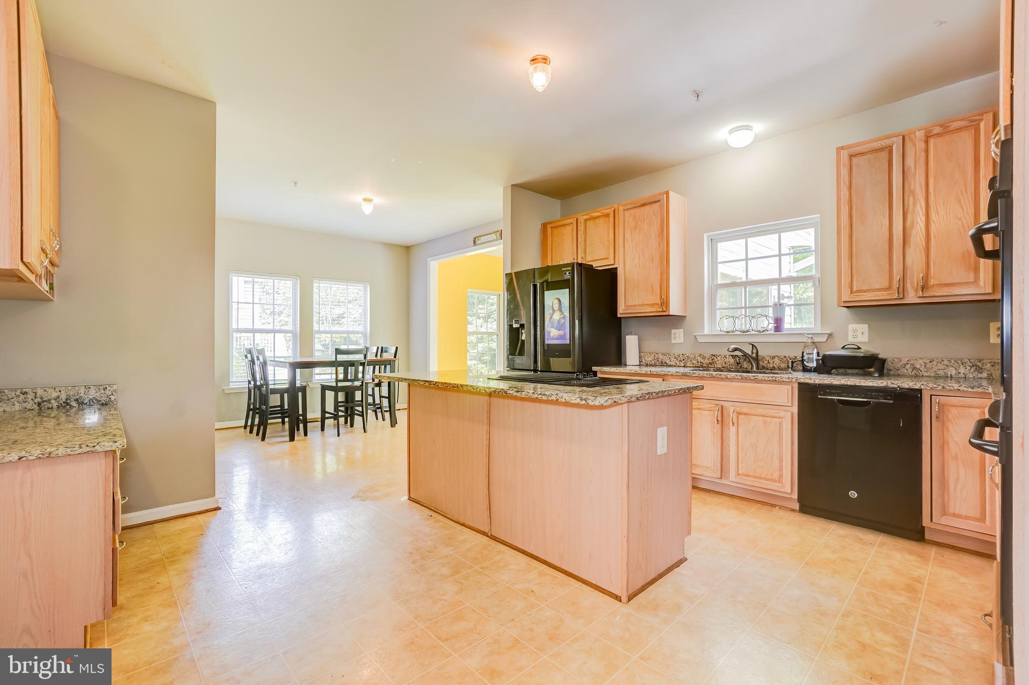 SIMMONS ACRES - Residential