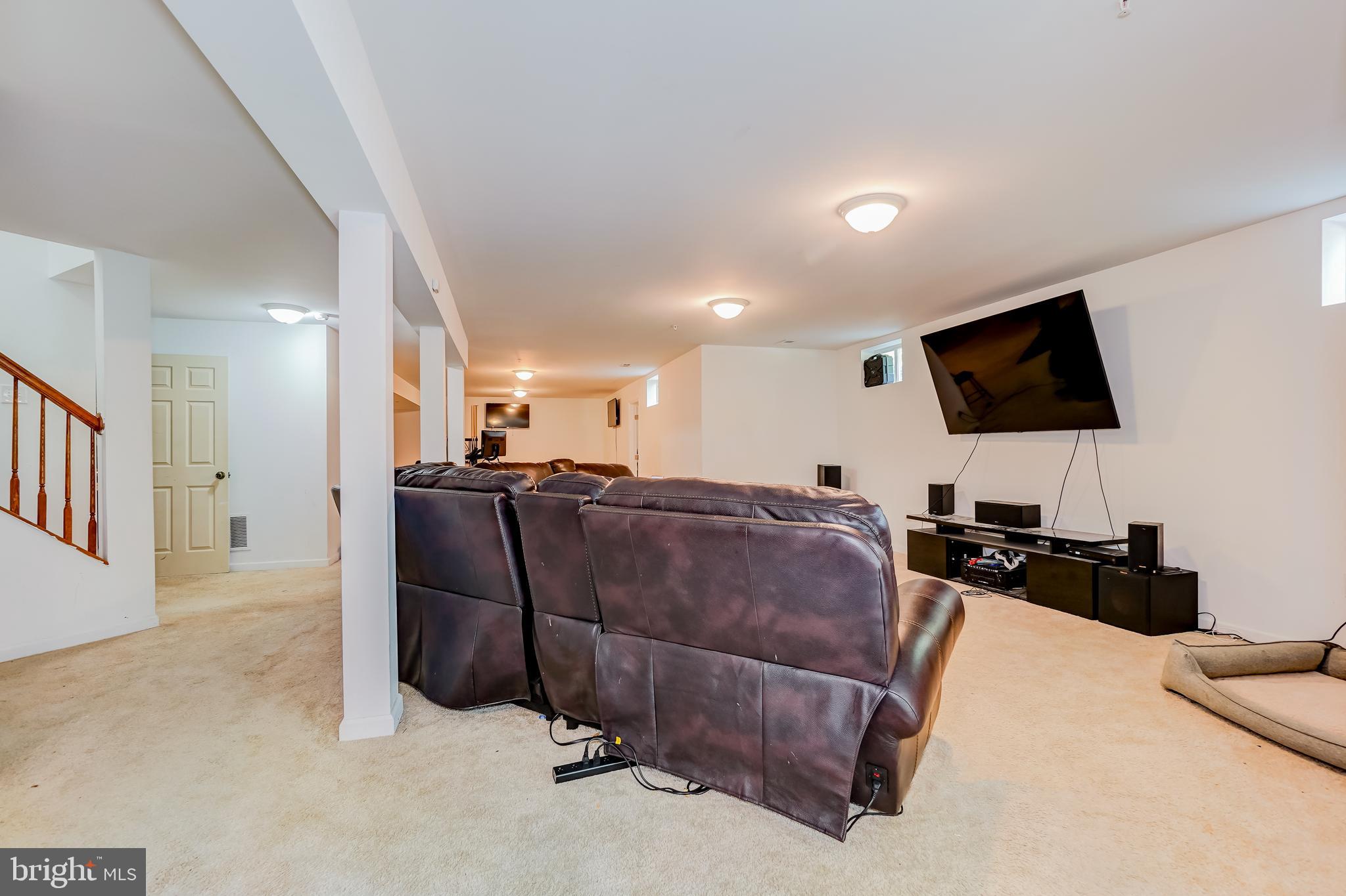 SIMMONS ACRES - Residential