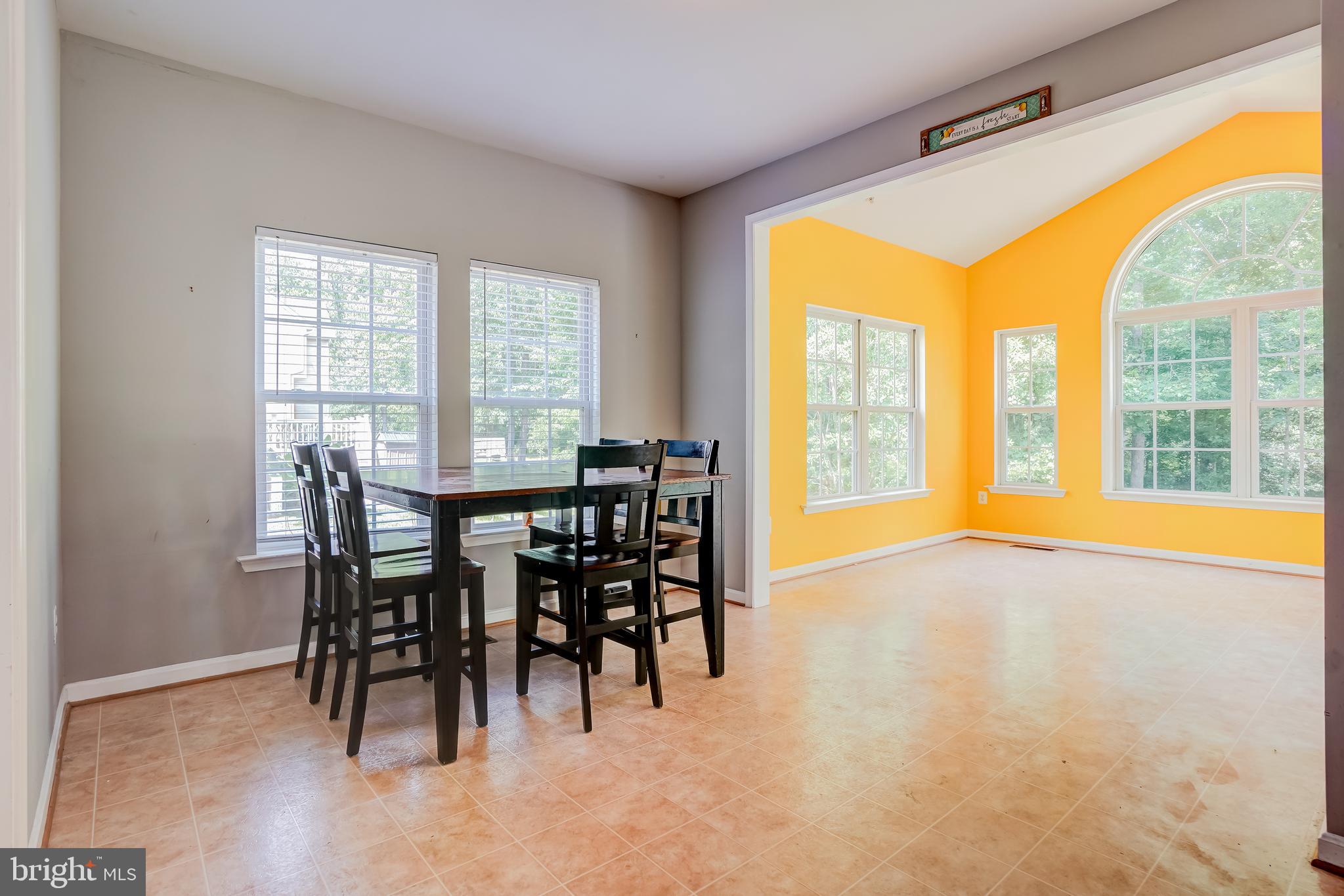 SIMMONS ACRES - Residential