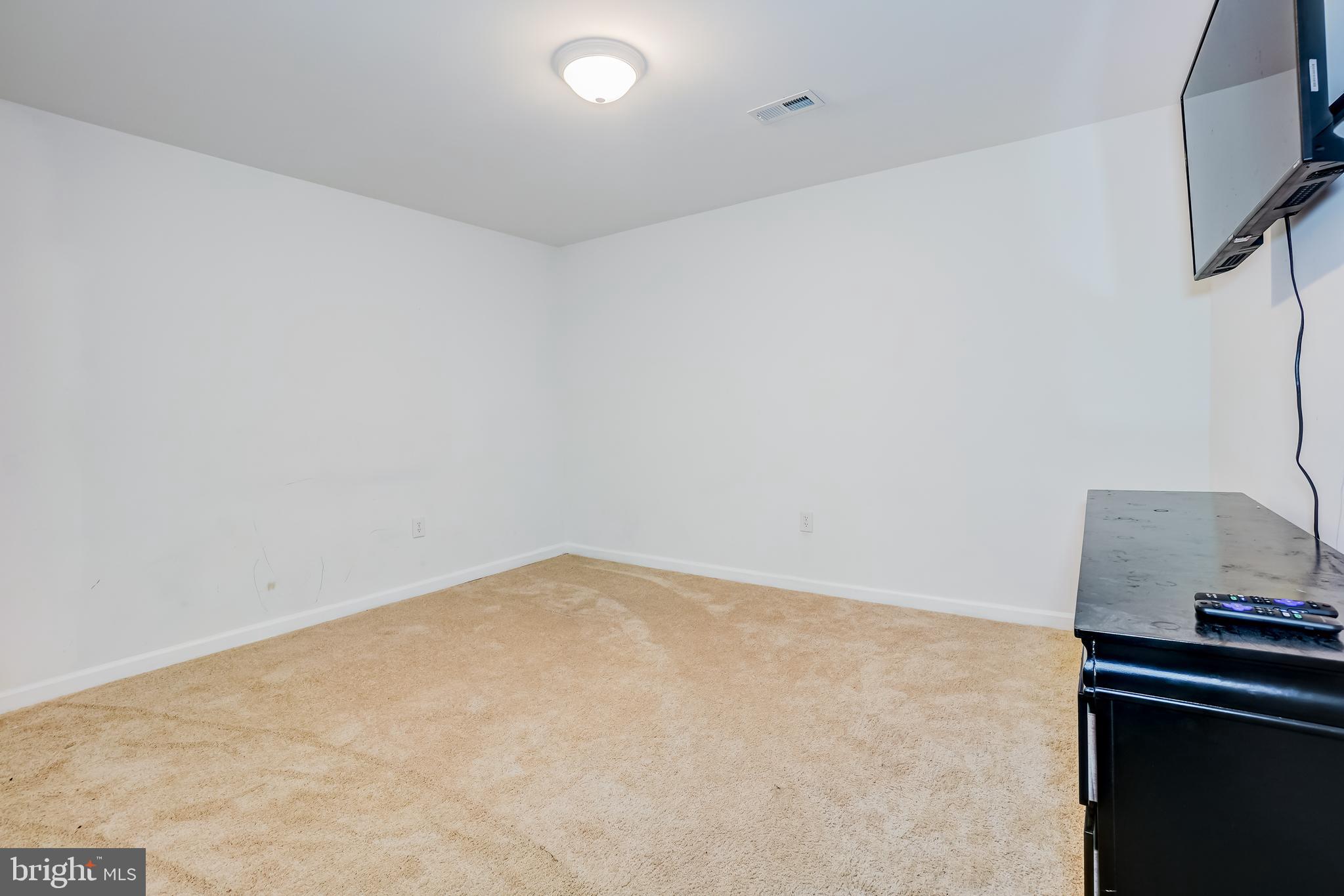 SIMMONS ACRES - Residential