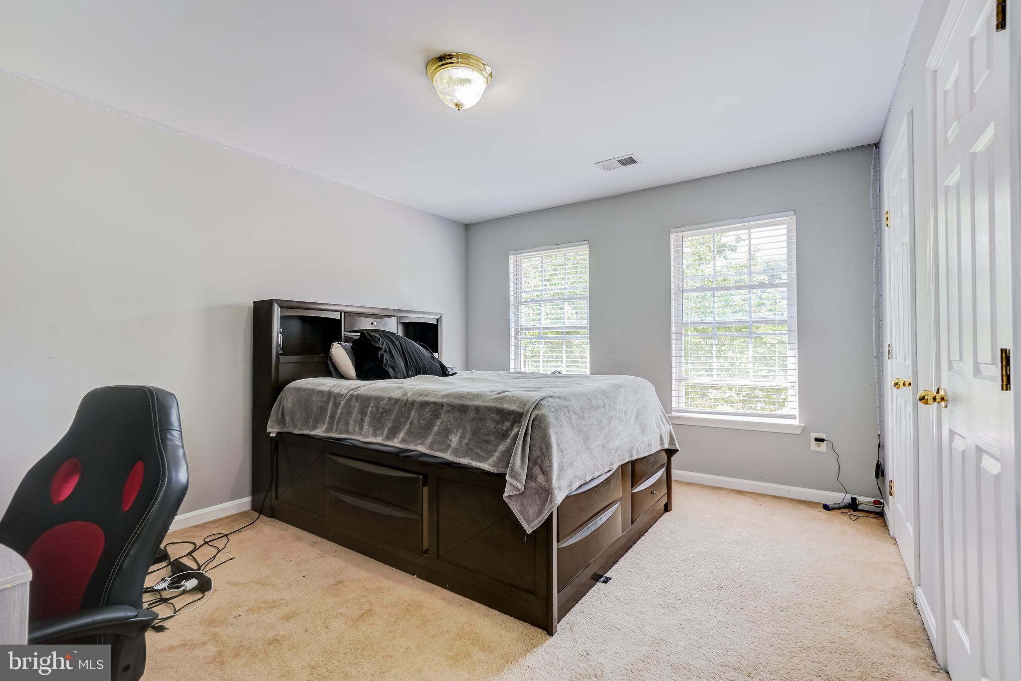 SIMMONS ACRES - Residential