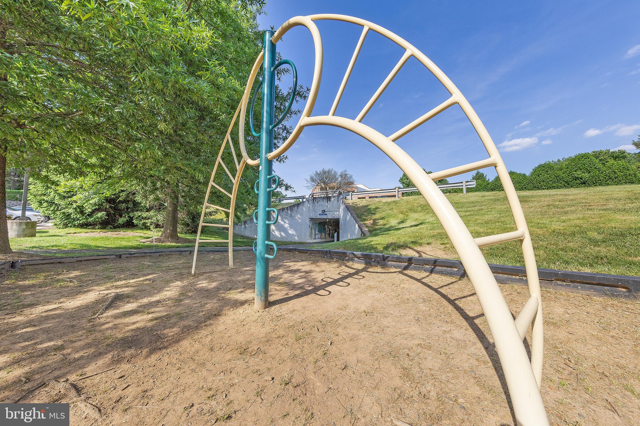 THOREAU PLACE CONDOS - Residential