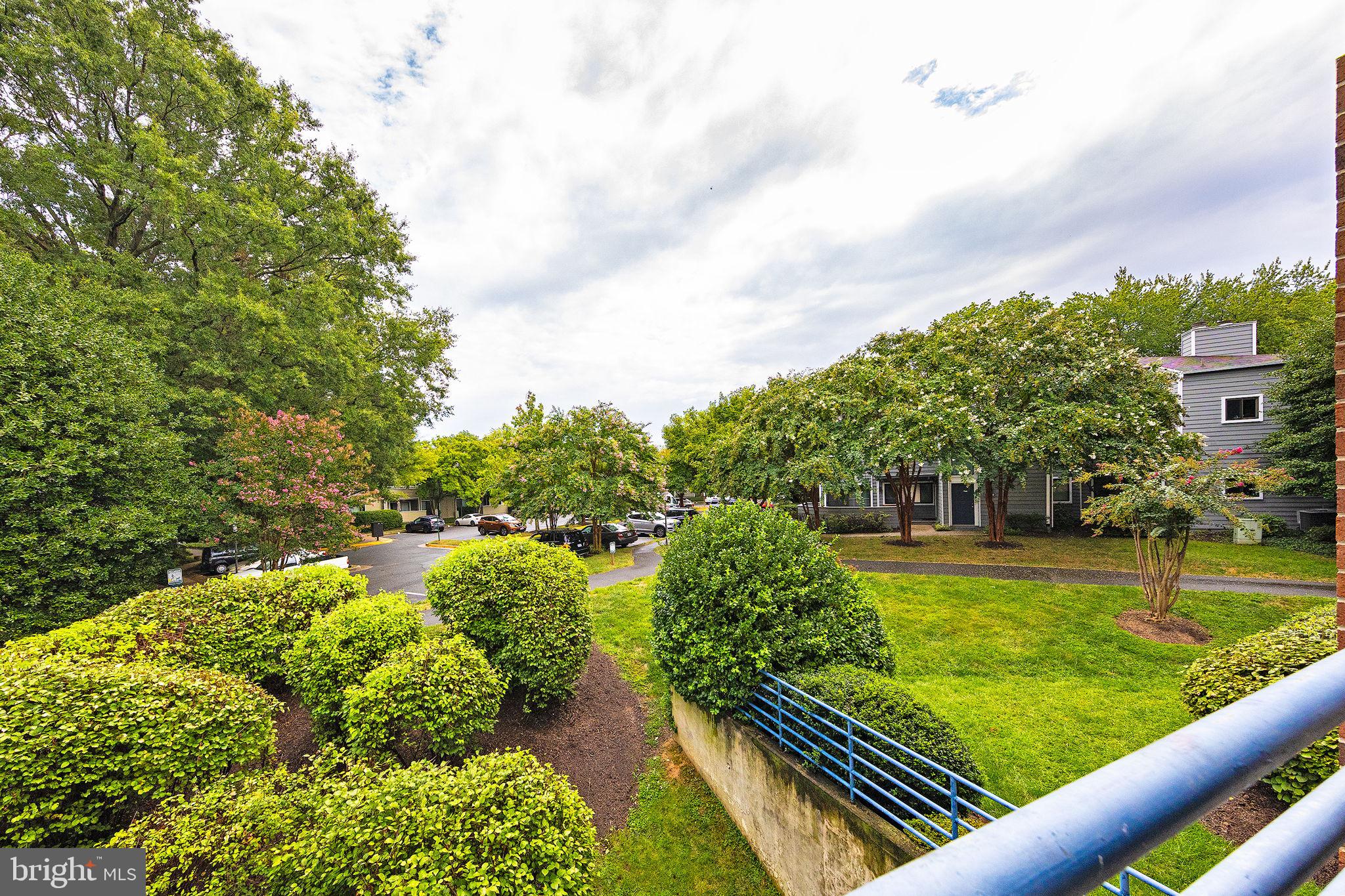 THOREAU PLACE CONDOS - Residential