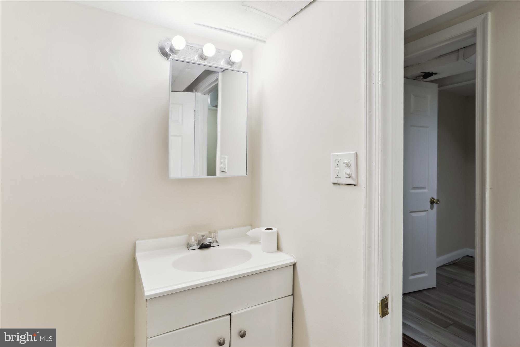 CONNECTICUT AVENUE ESTATES - Residential