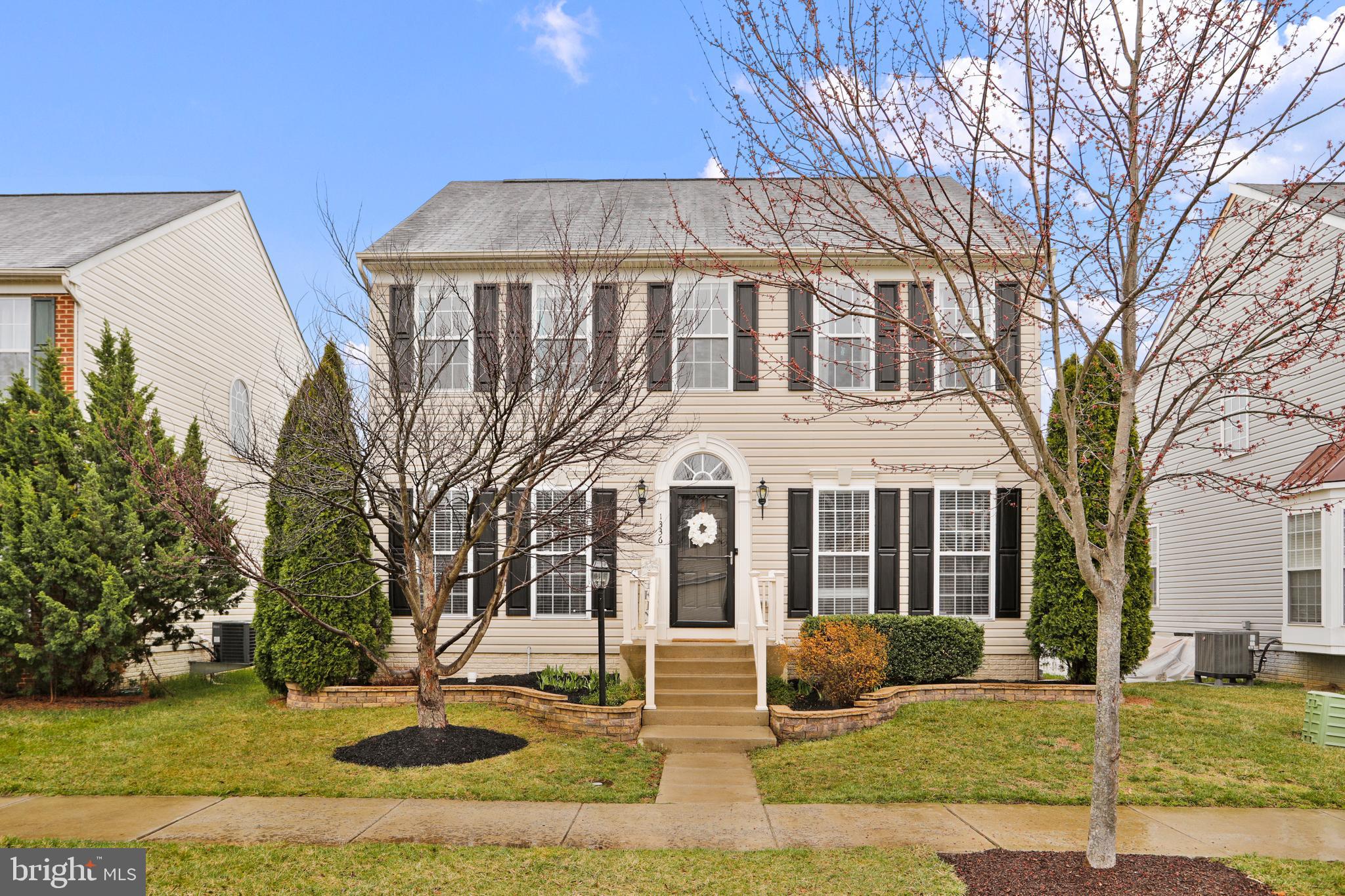 LAKELAND PLACE - Residential