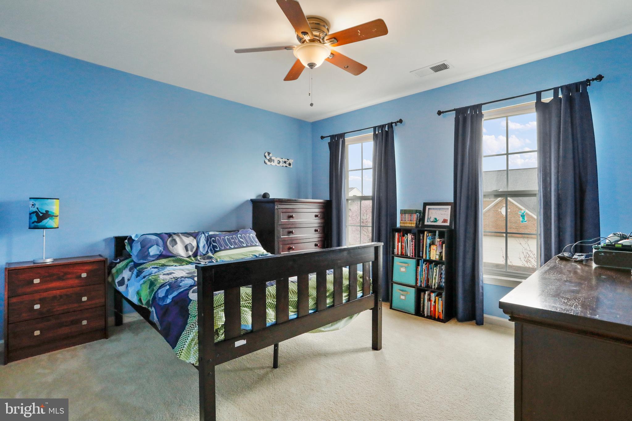 LAKELAND PLACE - Residential