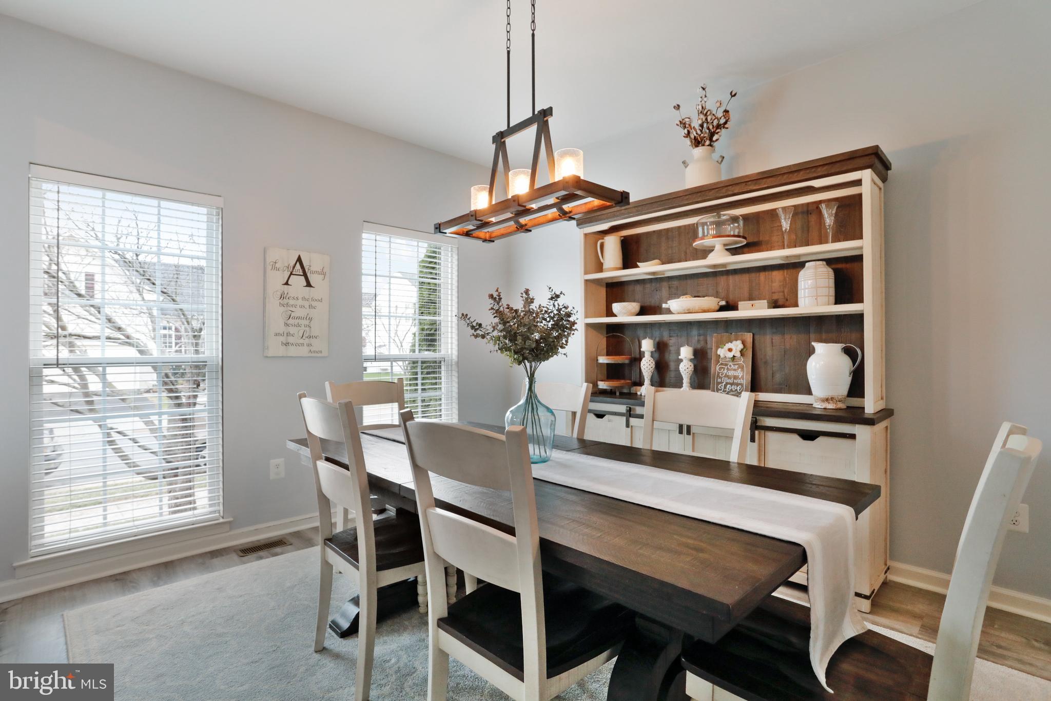 LAKELAND PLACE - Residential