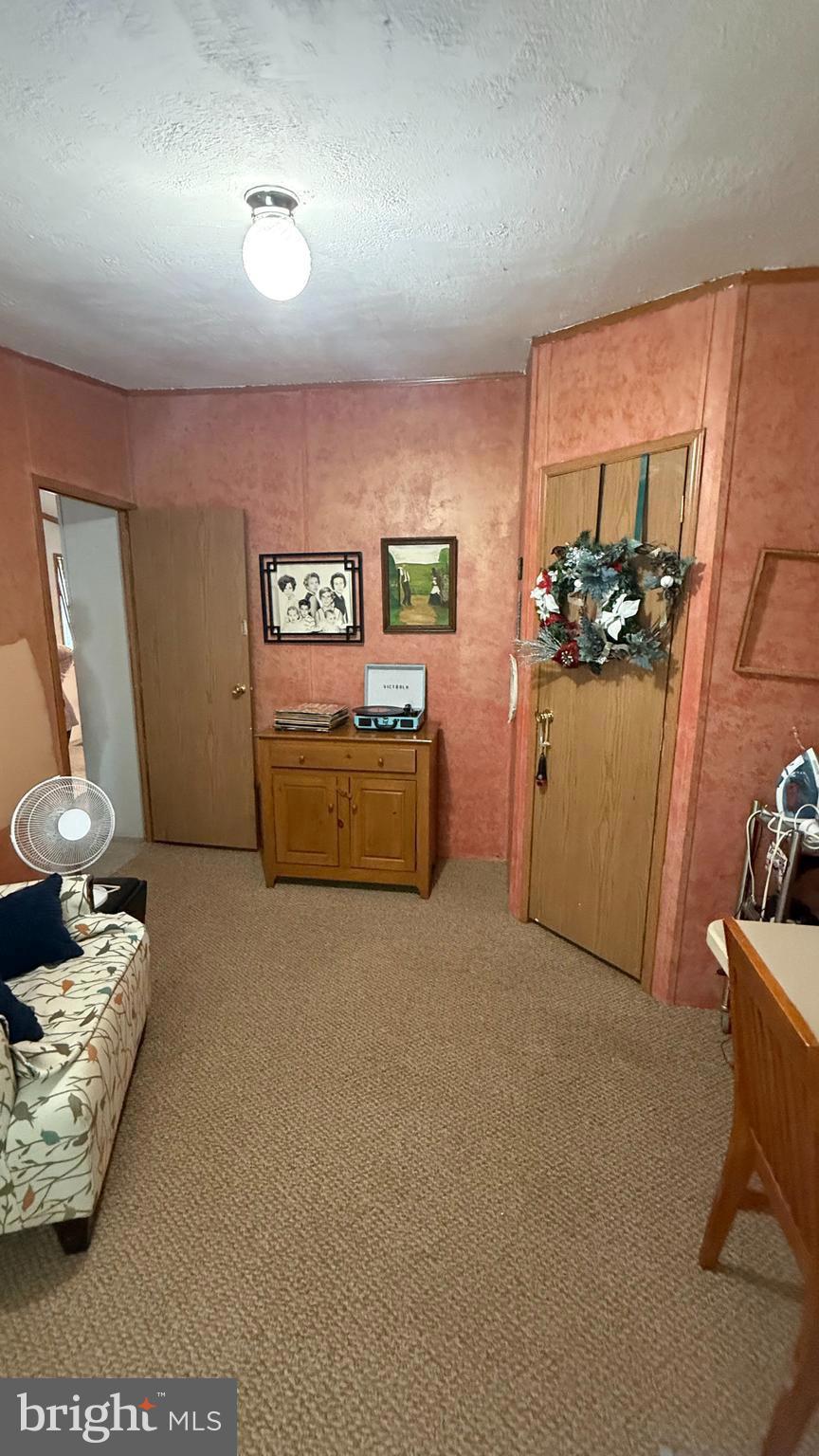 RIDGEWOOD MHP - Residential