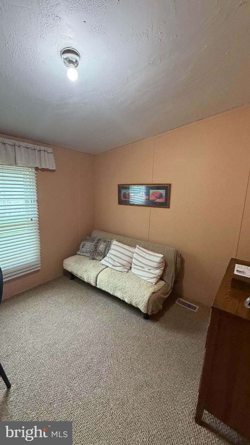 RIDGEWOOD MHP - Residential