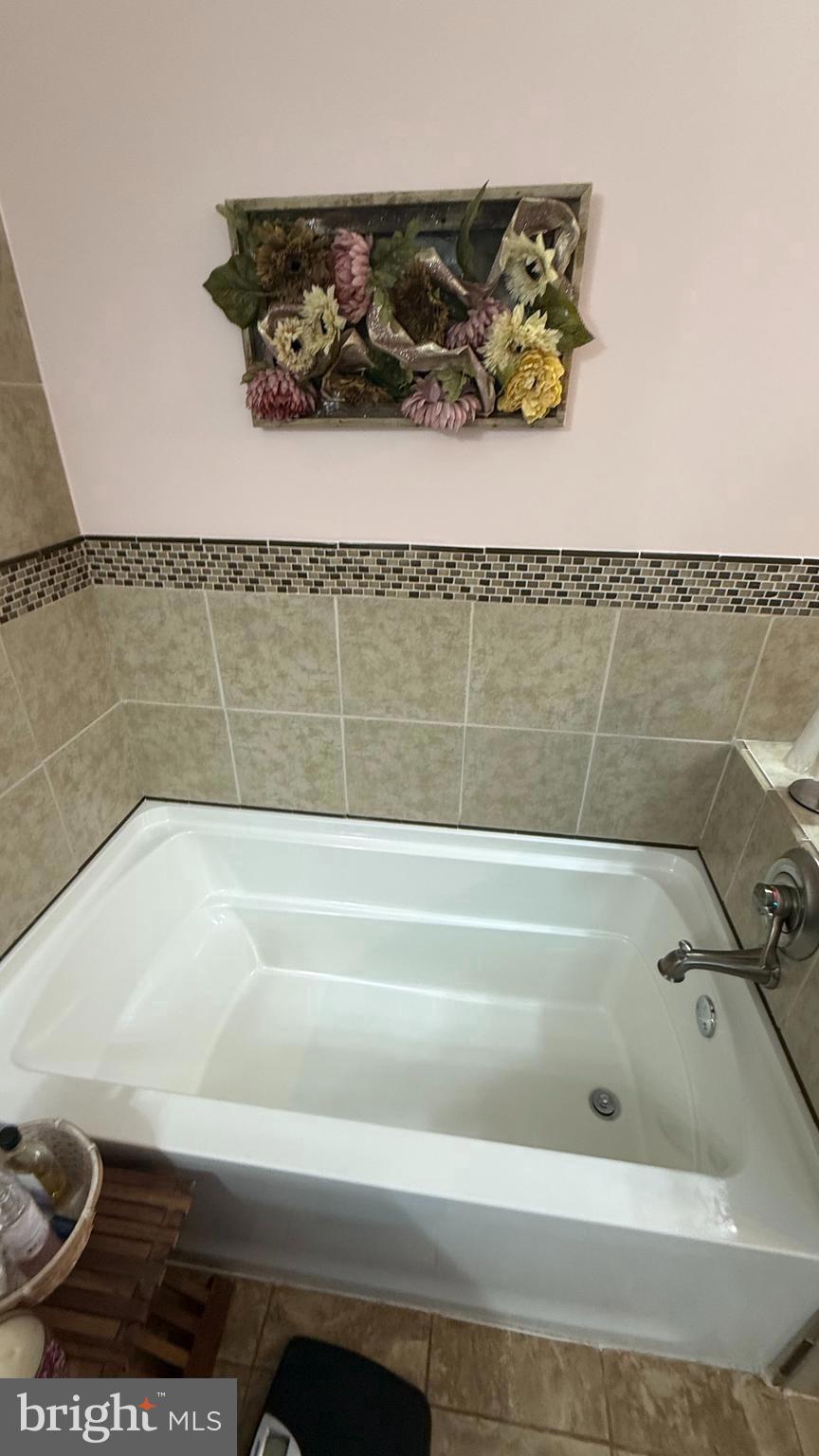 RIDGEWOOD MHP - Residential