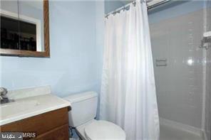 CENTRE RIDGE - Residential Lease